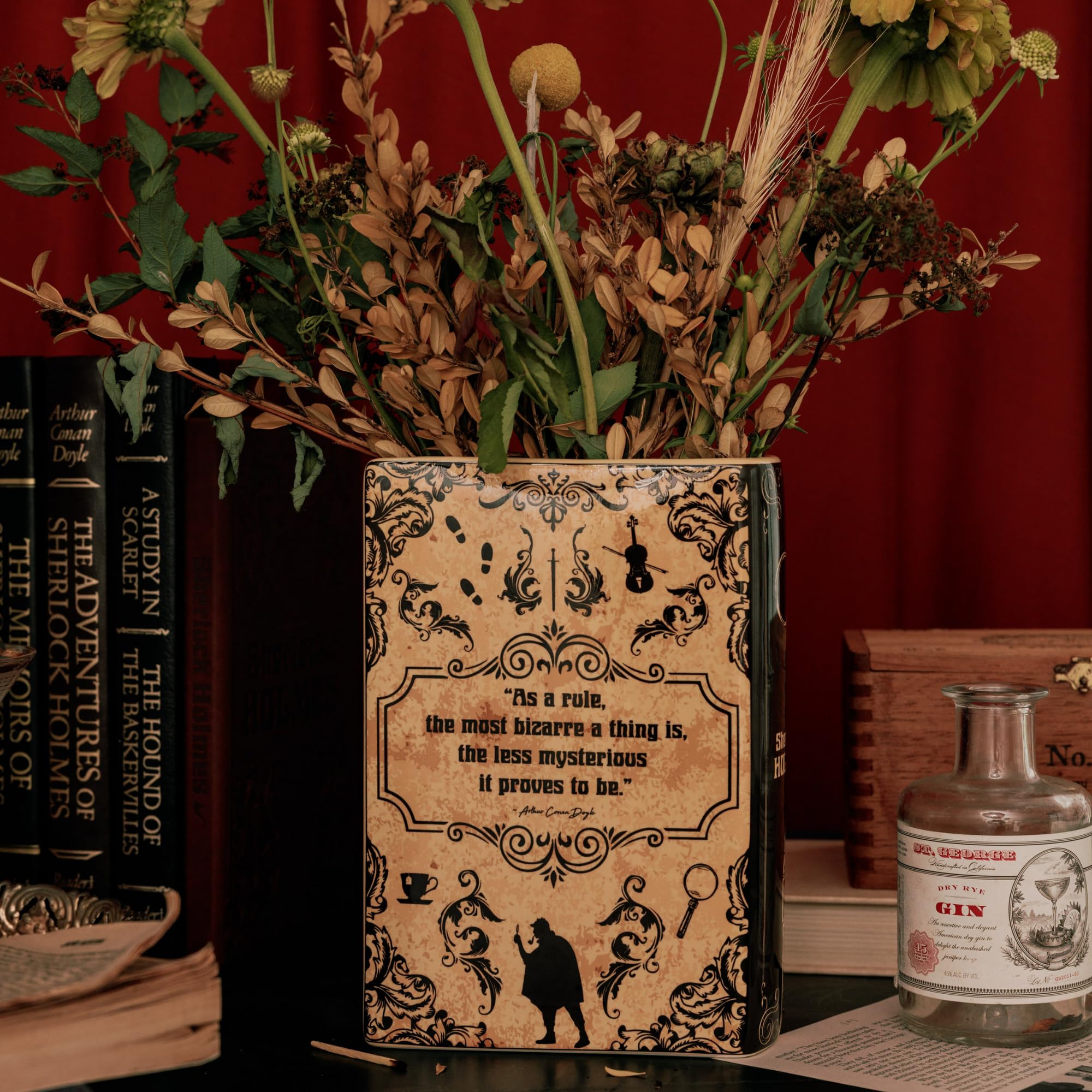 Steel Mill & Co Petit pot de fleurs décoratif original en forme de livre, pot en céramique pour décoration d'intérieur, joli accent d'étagère, pot unique pour les amateurs de livres, alice/vent dans