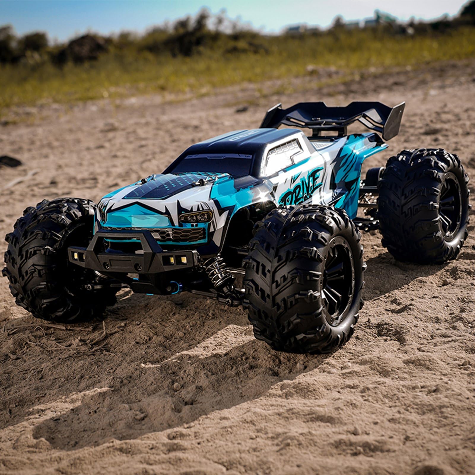 Auto Telecomandata RC Auto 2.4 Ghz 70 KM/H Ad Alta Velocità 1/16 Off Road RC Camion Motore Brushless HA CONDOTTO LA Luce 4WD Veicolo Da Corsa Arrampicata Auto Regali per Bambini Adulti 3 Batter