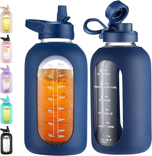 CIVAGO Botella de agua de vidrio de 64 onzas con popote y asa, botella de agua motivacional deportiva de medio galón con marcador de tiempo y 2