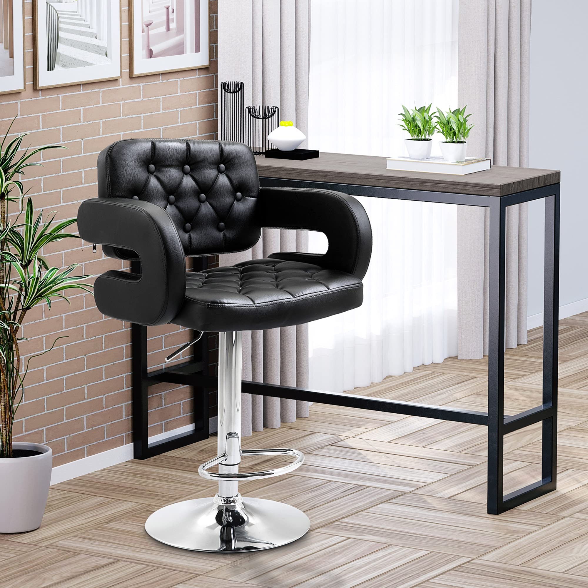 HOMCOM Tabouret de Bar pivotant à 360°, Chaise de Bar réglable en Hauteur avec Dossier rembourrée, Repose-Pieds et accoudoirs, Chaise Haute Cuisine en PU et métal pour Salle à Manger, comptoir, Noir