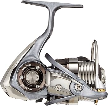 ダイワ　15ルビアス2506H Amazon | ダイワ(Daiwa) スピニングリール 15 ルビアス 2506H