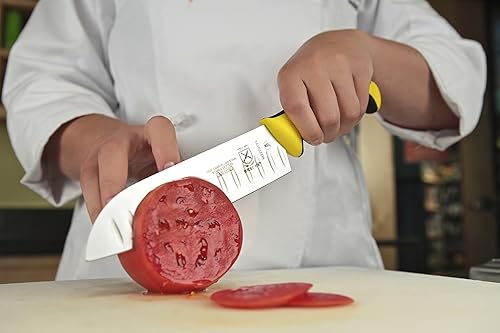 Vista 157 de Mercer Culinary Millennia Colors - Cuchillo Santoku, borde Granton de 7 pulgadas, color rojo