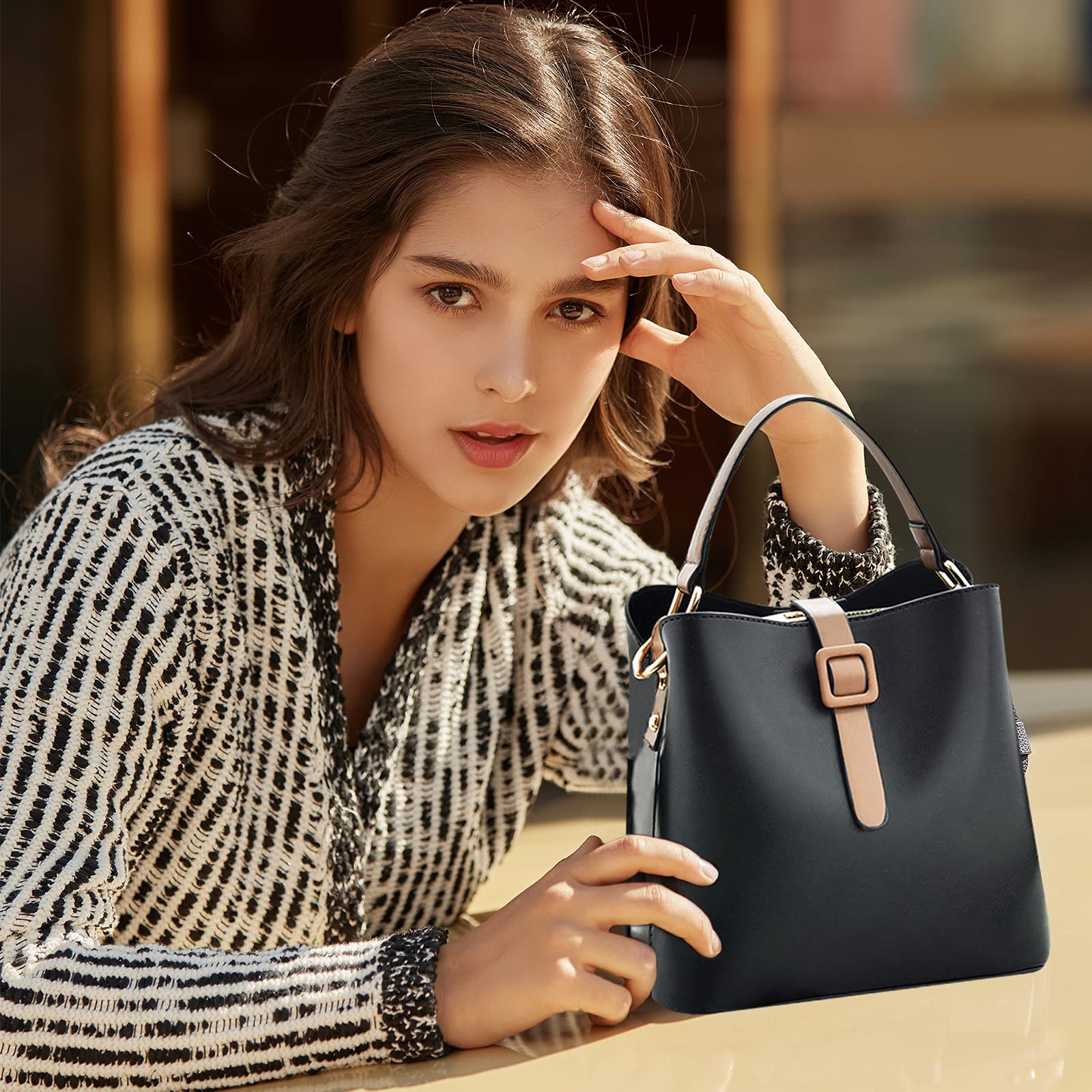 ADITAM Bolso de Cubo Mujer, Bolsos y Bolsos de Hombro, Bolso Cruzado de Moda para Mujer, Bolso de Mano con asa Superior de Cuero PU con 2 Correas para el Hombro Double The Comfort