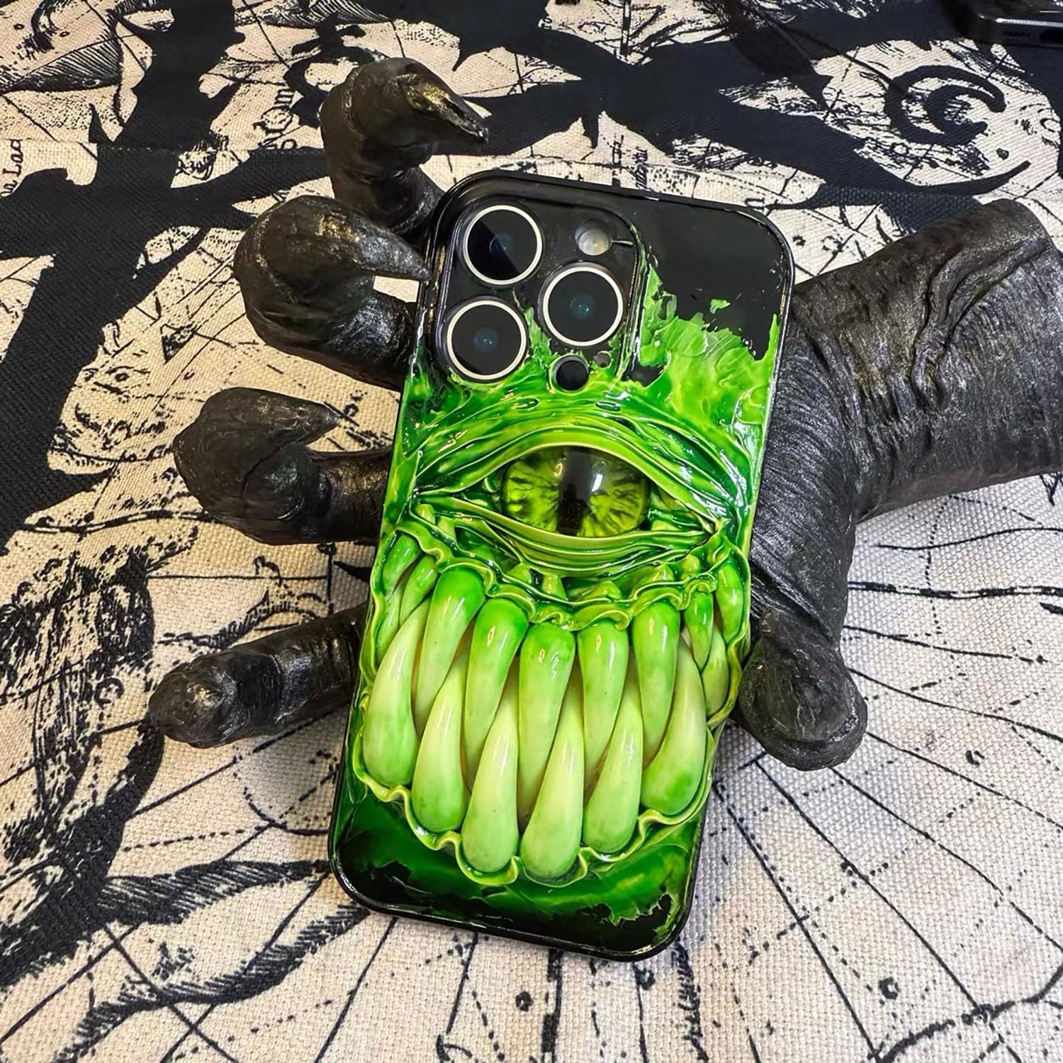 Gothic Horror Phone Case, Creepy 3D Eye Monster Teeth Phone Case, Glow in The Dark Eyeball, Scary Halloween Handmade Case Cover Black