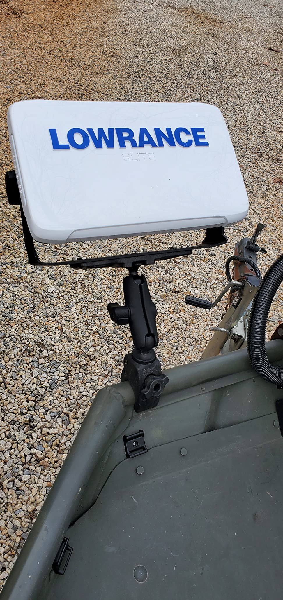 Holds 9" and 10" fish finder just fine