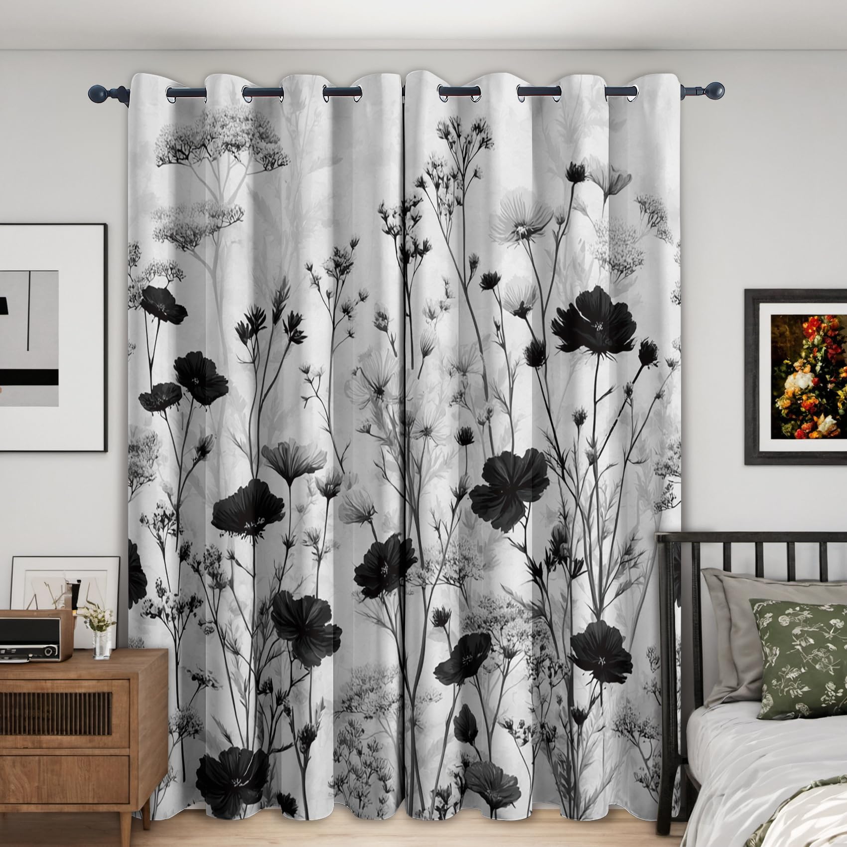 Rideau occultant floral minimaliste pour créer un cocon dans le salon