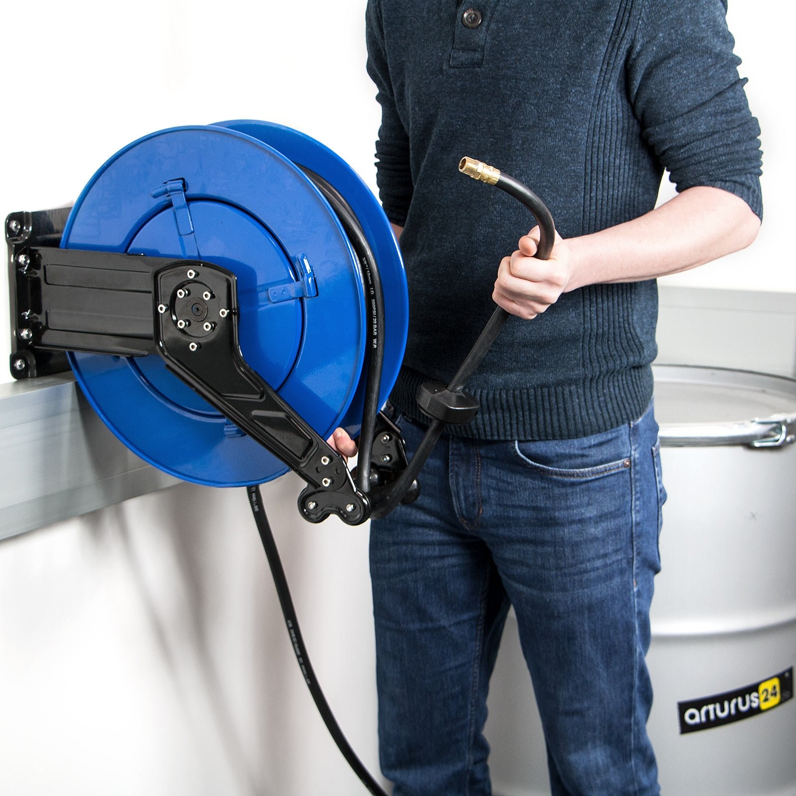 Druckluft-Schlauch Aufroller mit Federzug für Wandmontage bis 20 Bar 300psi 15m Gummi-PVC Schlauch Ø Innen 10 mm 3/8 Zoll Schlauch-Aufroller