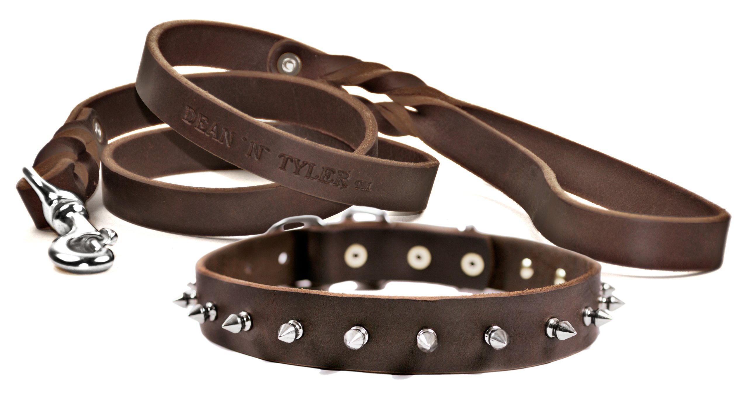 Collier à pointes en cuir marron 96,5 cm d'exception avec sa laisse