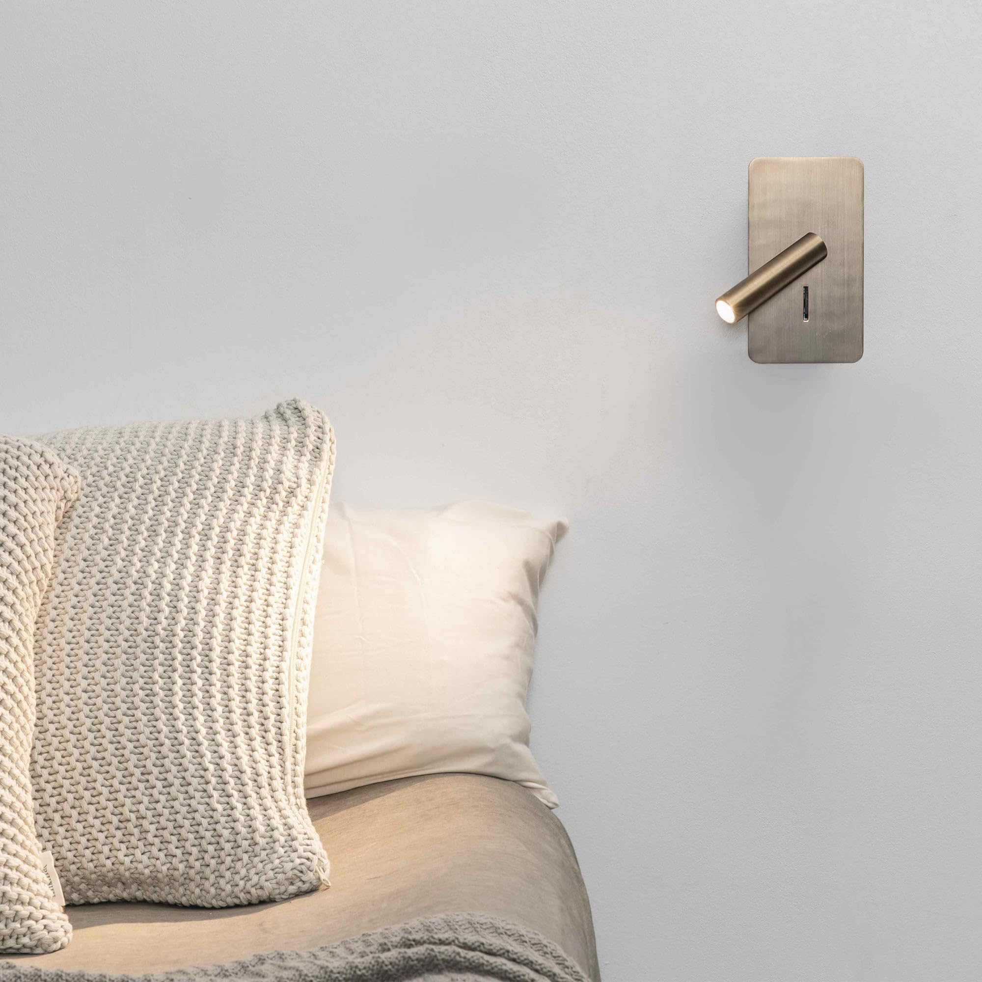 Faro Barcelona 62104 - SUAU Lampe applique bronze