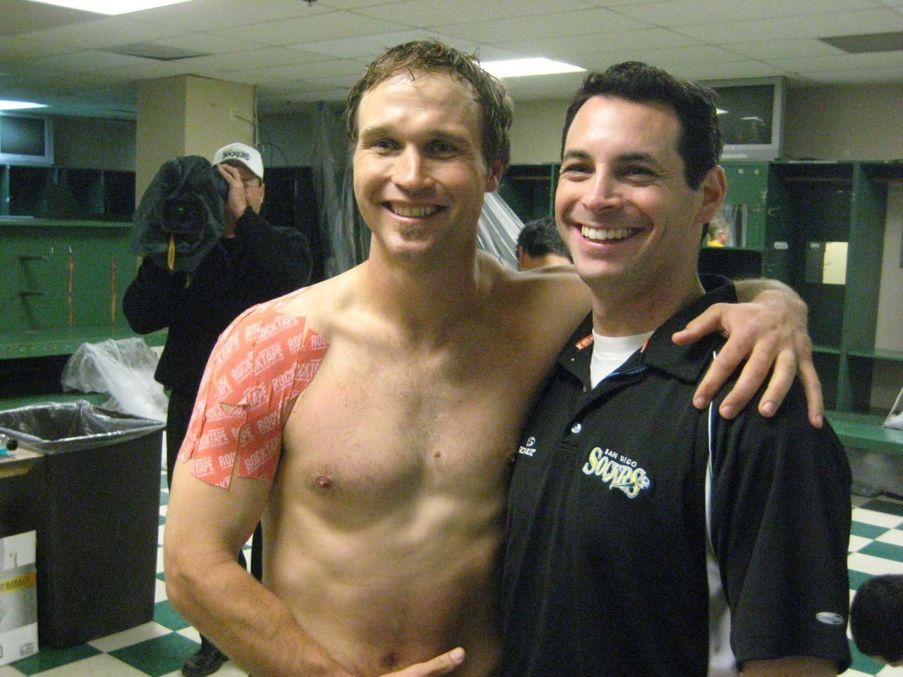 RockTape Highly Water-Resistant Kinesiology Tape - Image 4