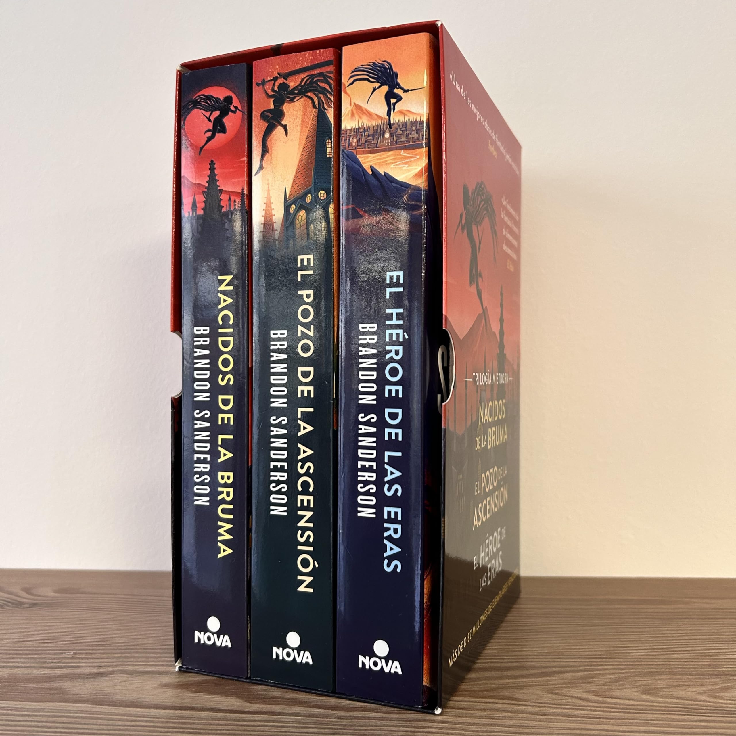 Estuche Trilogía Original Mistborn (Nacidos de la Bruma | El Pozo de la Ascensión | El Héroe de las Eras) (Trilogía Original Mistborn) (Nova)
