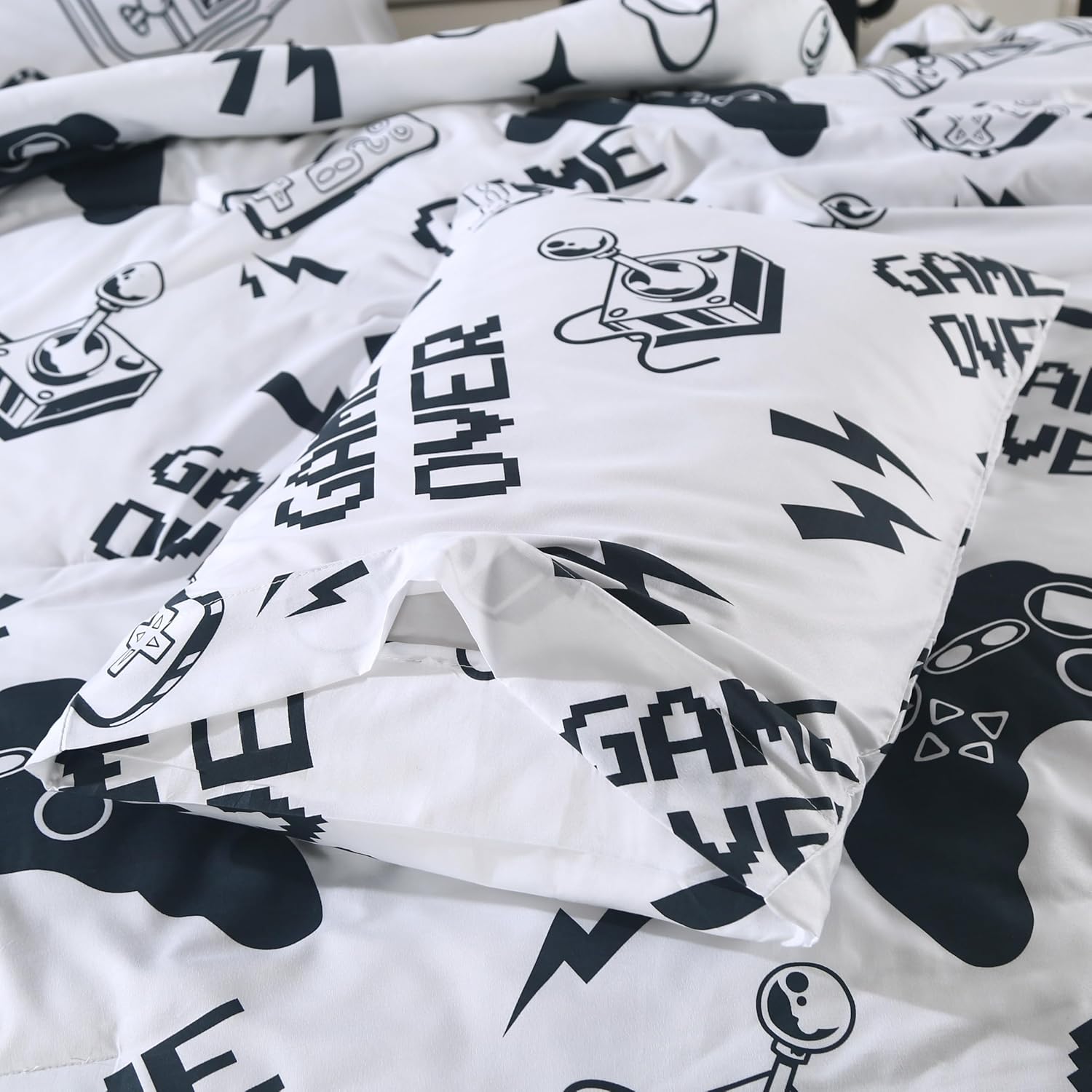 SDIII 3PCS White Gaming Comforter Set Full, Soft Microfiber Lightweight Game Comforter Sets for Boys Girls Kids Teens, Video Gamer Bedding Set Full - Image 5