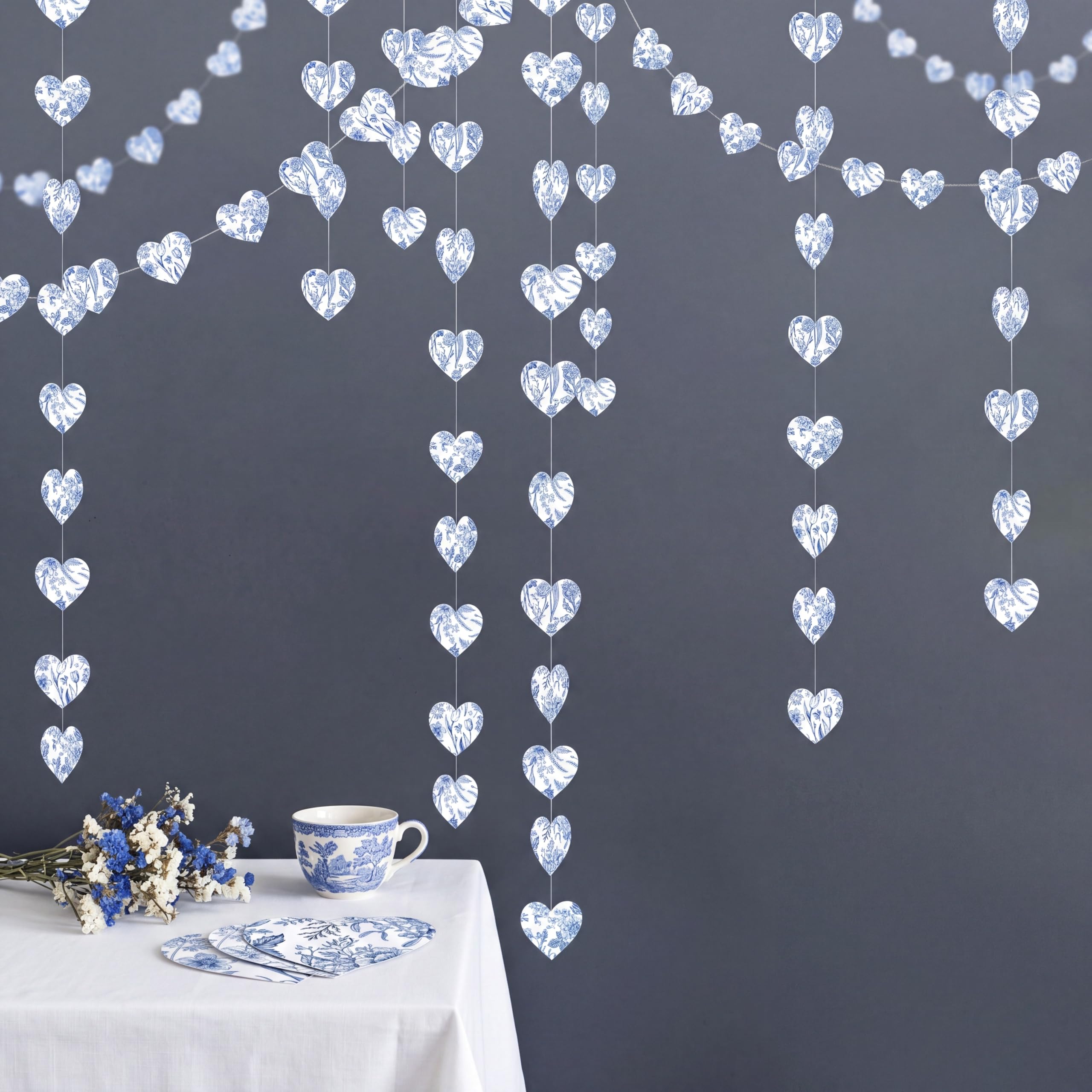 Fullhawl 5 Stück blau-weiße Vintage-Blumen-Papier-Herzgirlande, blaue Brautparty-Dekorationen, blaue Blume, hängende Herzen, Banner für Outdoor, Hochzeit, Verlobung, Geburtstag, blau und weiß,