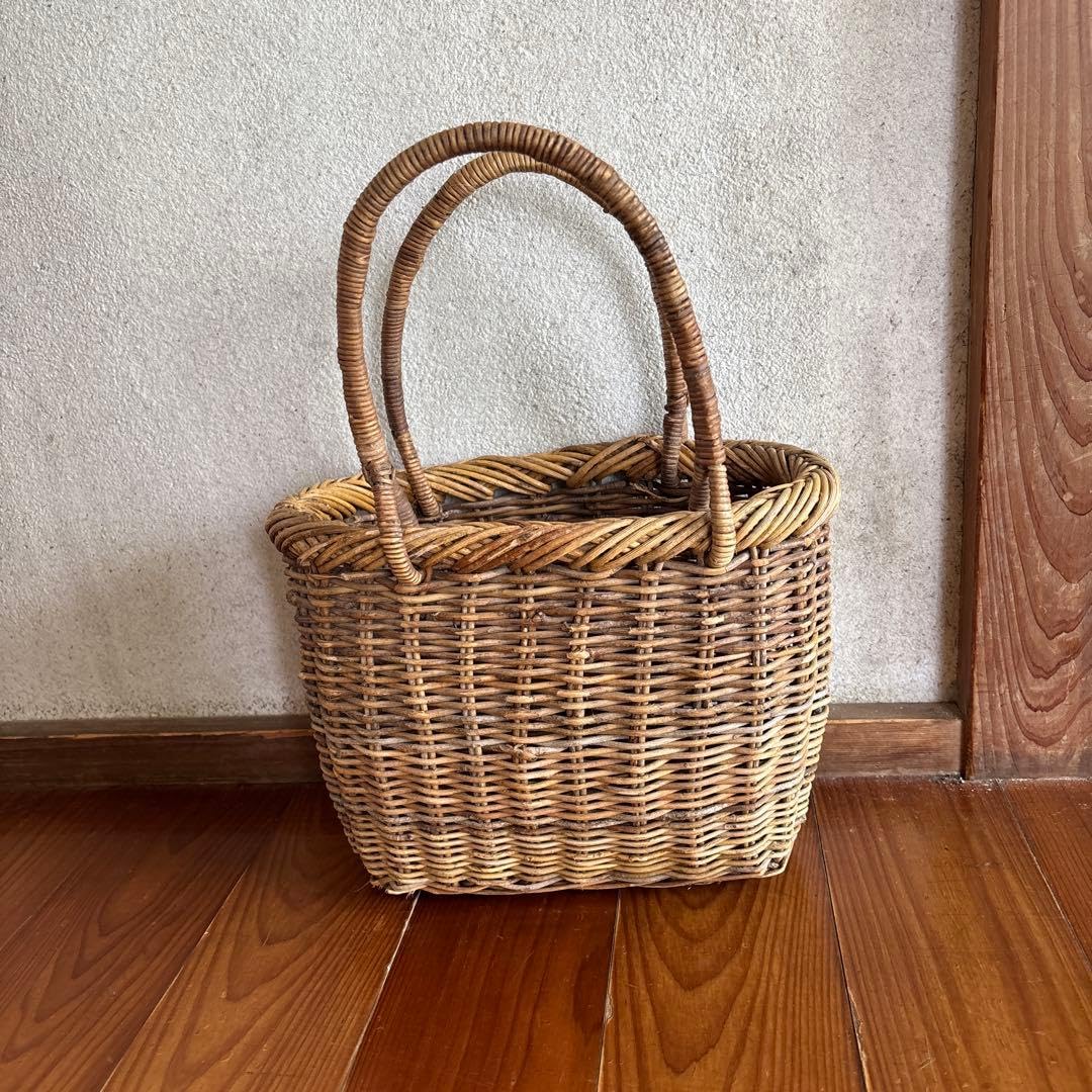 昭和あけびカゴ　アンティークショップ購入　バスケット カゴバッグ Amazon.co.jp: あけびカゴ アンティークショップ バスケット カゴ