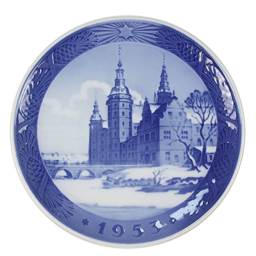 1953年 「フレデリクスボー城」 イヤープレート ロイヤルコペンハーゲ北欧北欧 Amazon.co.jp: 1953年 ロイヤルコペンハーゲン イヤー