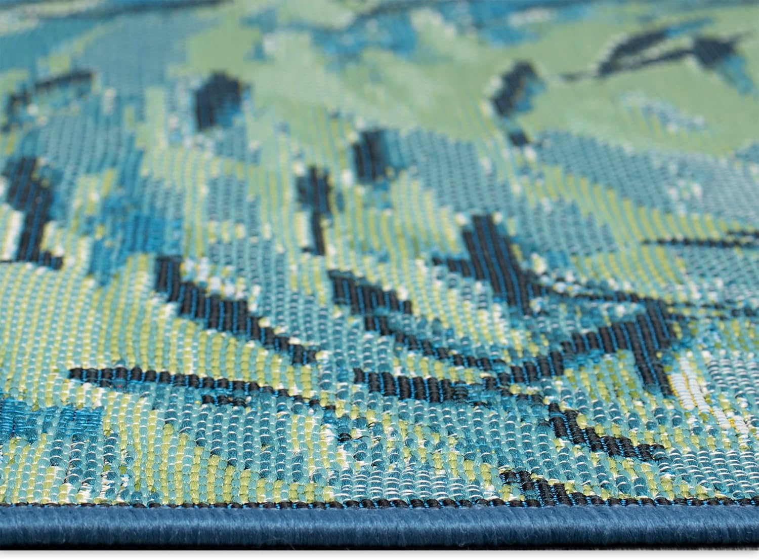 Liora Manne ESENCIA Indoor/Outdoor Power Loomed Latex Back Non Slip Mat - Transitional Graphic Coastal Fish Colorful (Fish to Go Blue Blue) (2'5" x 3'11")