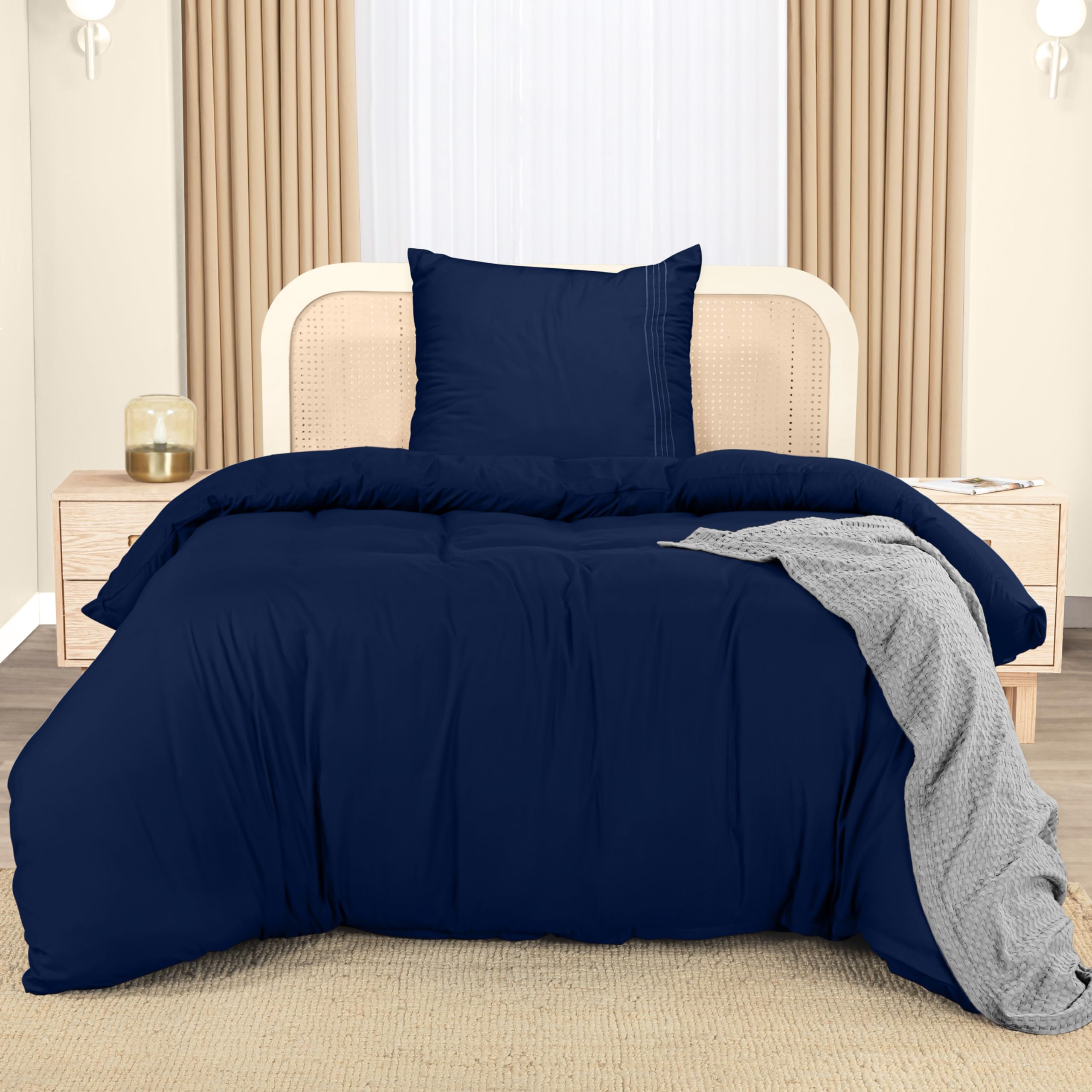 Utopia Bedding Duvet Cover for 90 cm Bed – Microfibre Duvet Cover Set 135 x 200 cm and 1 Pillowcase 80 x 80 cm (Navy Blue)