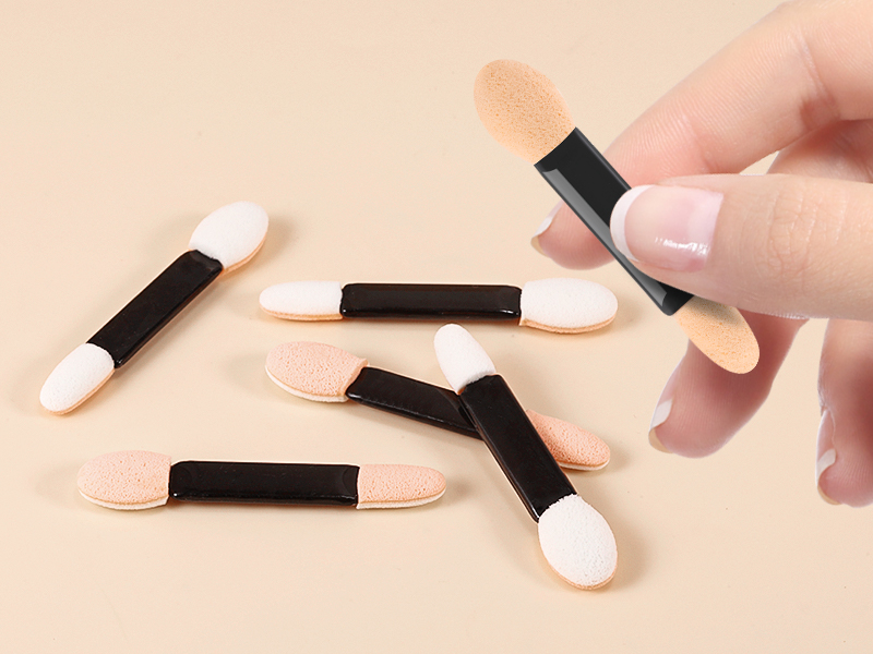 Amazon | Annhua アイシャドウチップ 使い捨て メイクチップ ミニ 50本