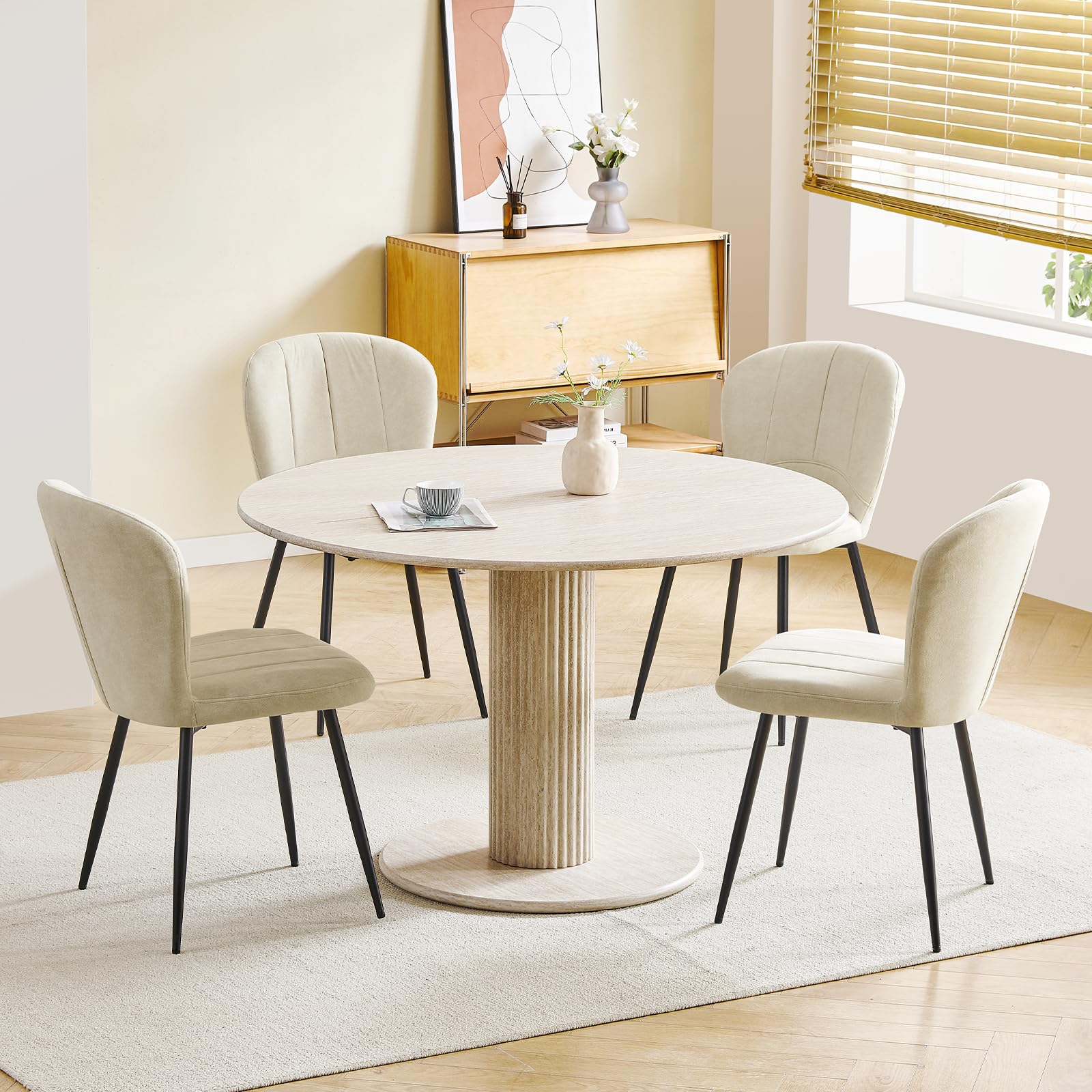 WAFTING Set di 4 Sedie da Pranzo, Sedia a Forma di Conchiglia in Ciniglia e Gambe in Metallo, Comfort Moderno per la Casa e l'Ufficio, Beige