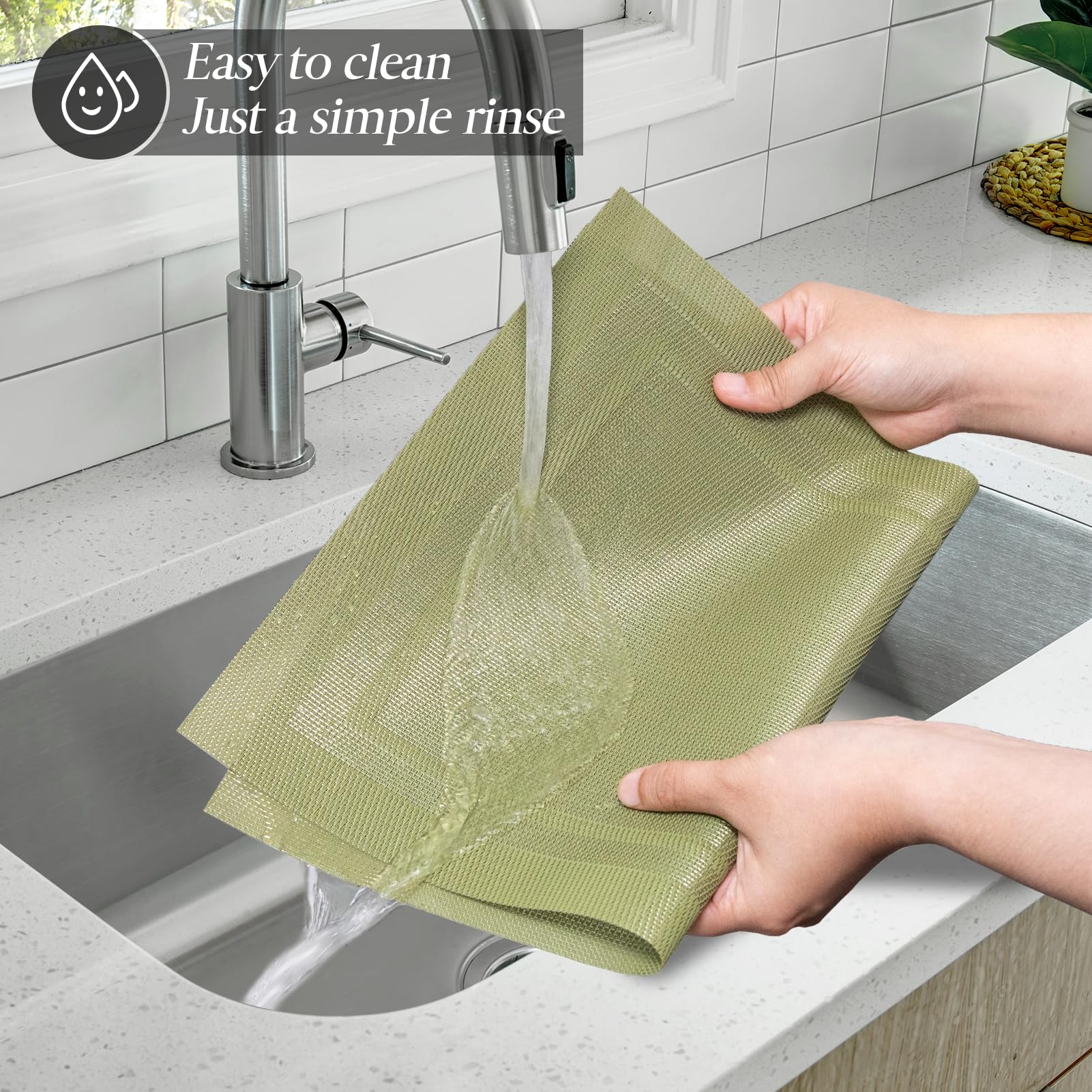 Myir JUN Lot de 4 Sets de Table, Tissé Lavable Napperons pour Cuisine ou pour Table à Manger Résiste à la Chaleur Antidérapant Fait en Vinyle (30x43.5cm) (Caramel