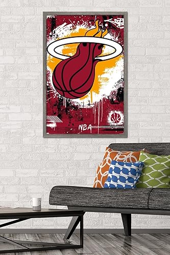 Vista 18 de Trends International NBA Miami Heat - Póster de pared con logotipo Maximalist 23, 34 pulgadas de largo x 22.4 pulgadas de ancho, paquete de póster