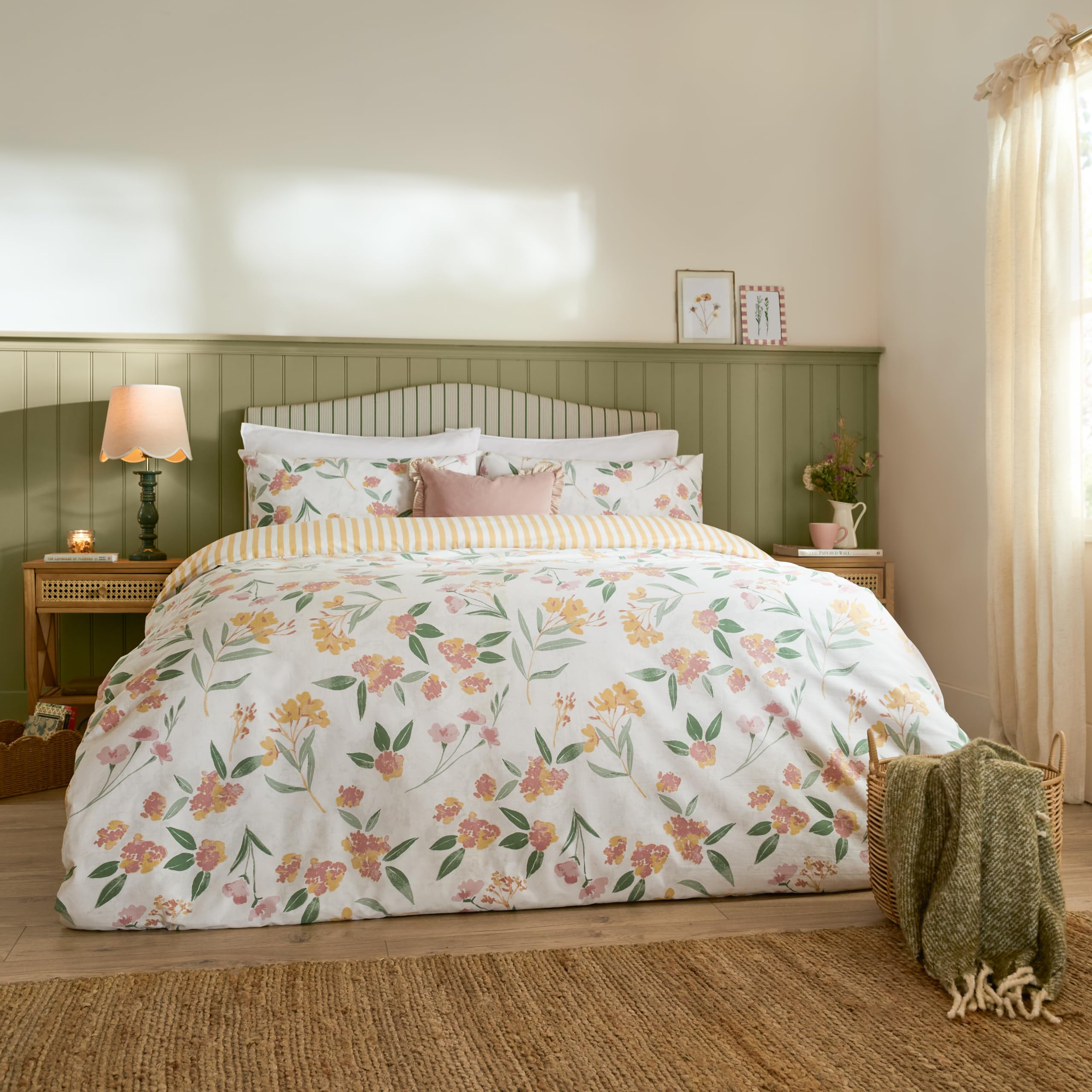 Furn. Yellow Wylder Nature Betsie Duvet Cover Set – Soft Reversible Floral And Stripe Bedding ( - Super King)