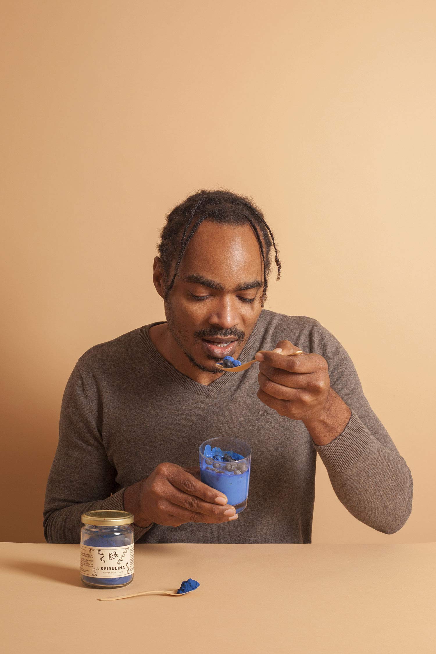 KoRo - Spirulina Pulver blau 50 g - Pulver aus der Süßwasser-Mikroalge Spirulina - Zum Färben von Smoothies oder Bowls
