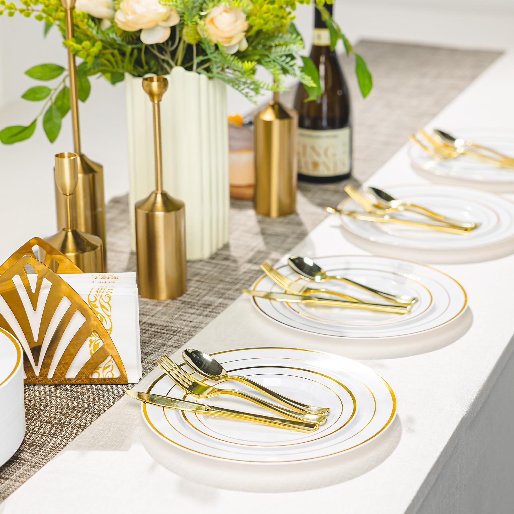 Gold Rim Disposable Plates - 100 Pack -5