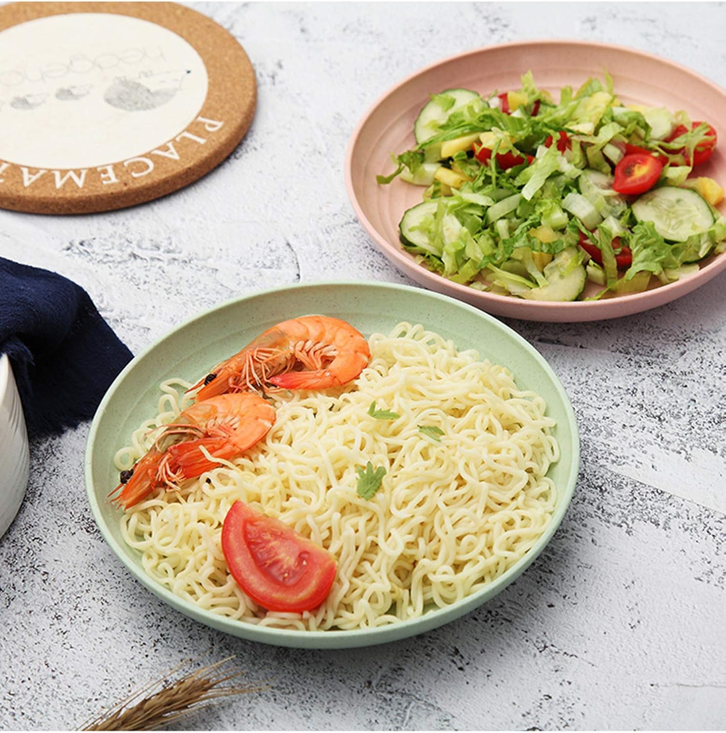 Alitaver 4 Pack 7.8inch' -Lightweight Wheat Straw Plates - Unbreakable Dishes and Plates Sets Non-Toxin, Dishwasher & Microwave Safe BPA Free and Healthy for Kids Children Toddler & Adult