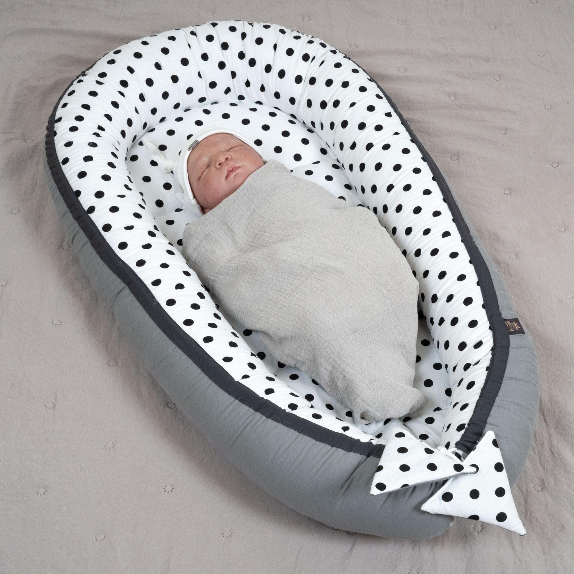 Baby Kuschelnest Set 3-teilig - Mit Matratze & Decke 0-8 Monate