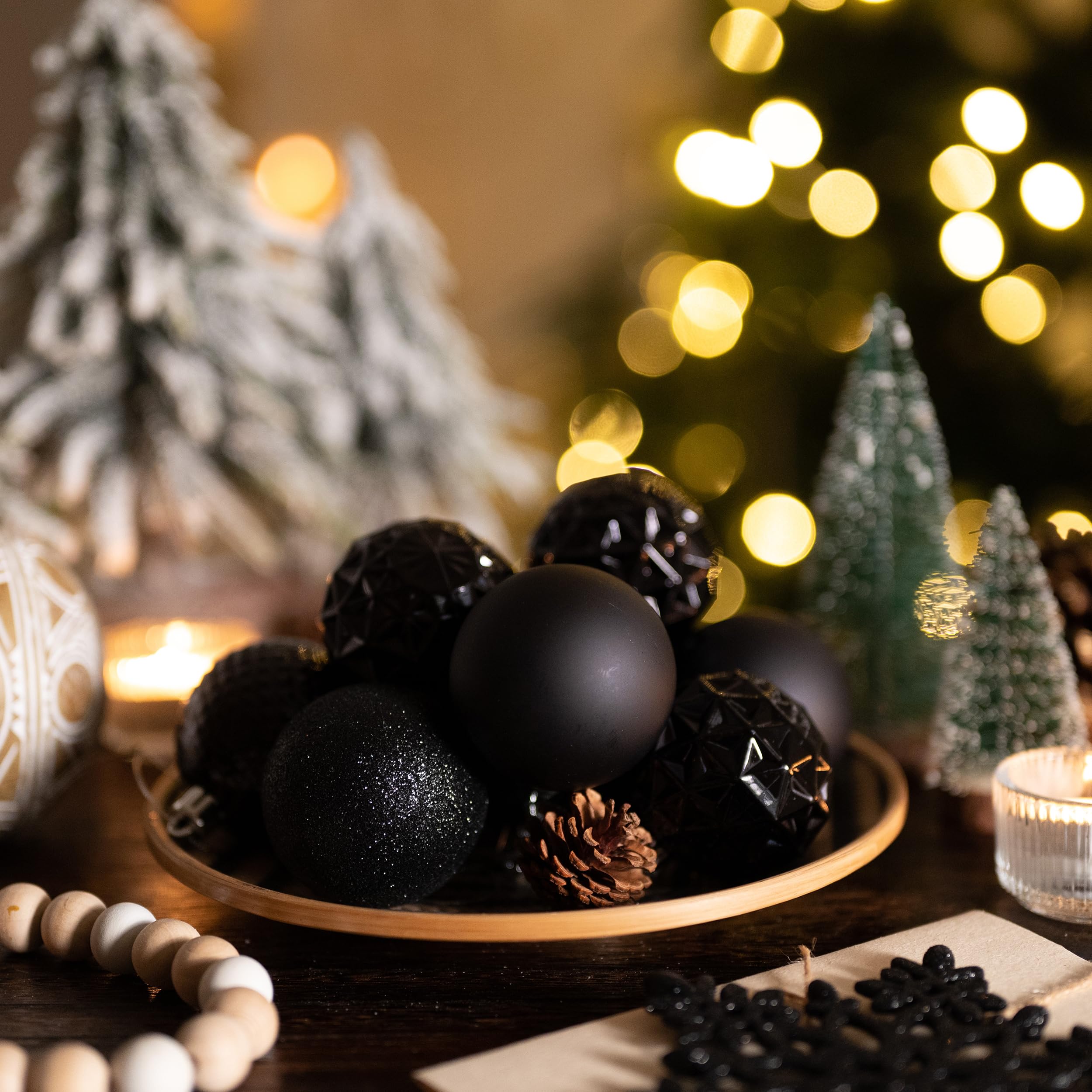 Valery Madelyn Lot de 50 boules de Noël incassables à suspendre pour sapin de Noël et Halloween du 4 juillet, 5,1 cm, noir