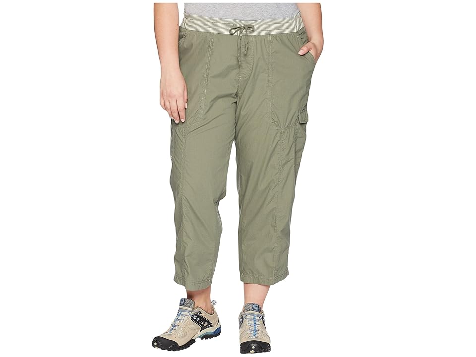 

Columbia Plus Size Down the Path Pull-On Capris (Cypress) Women's Capri