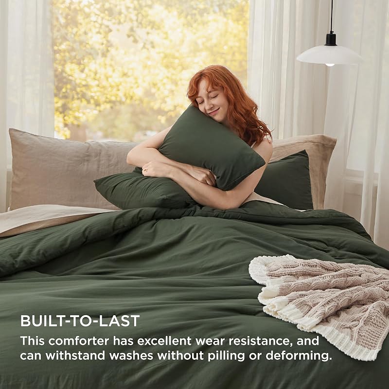 Bedsure Oversized King Comforter Prewashed Bedding 3Pcs Dark Green 120"x98" image 3