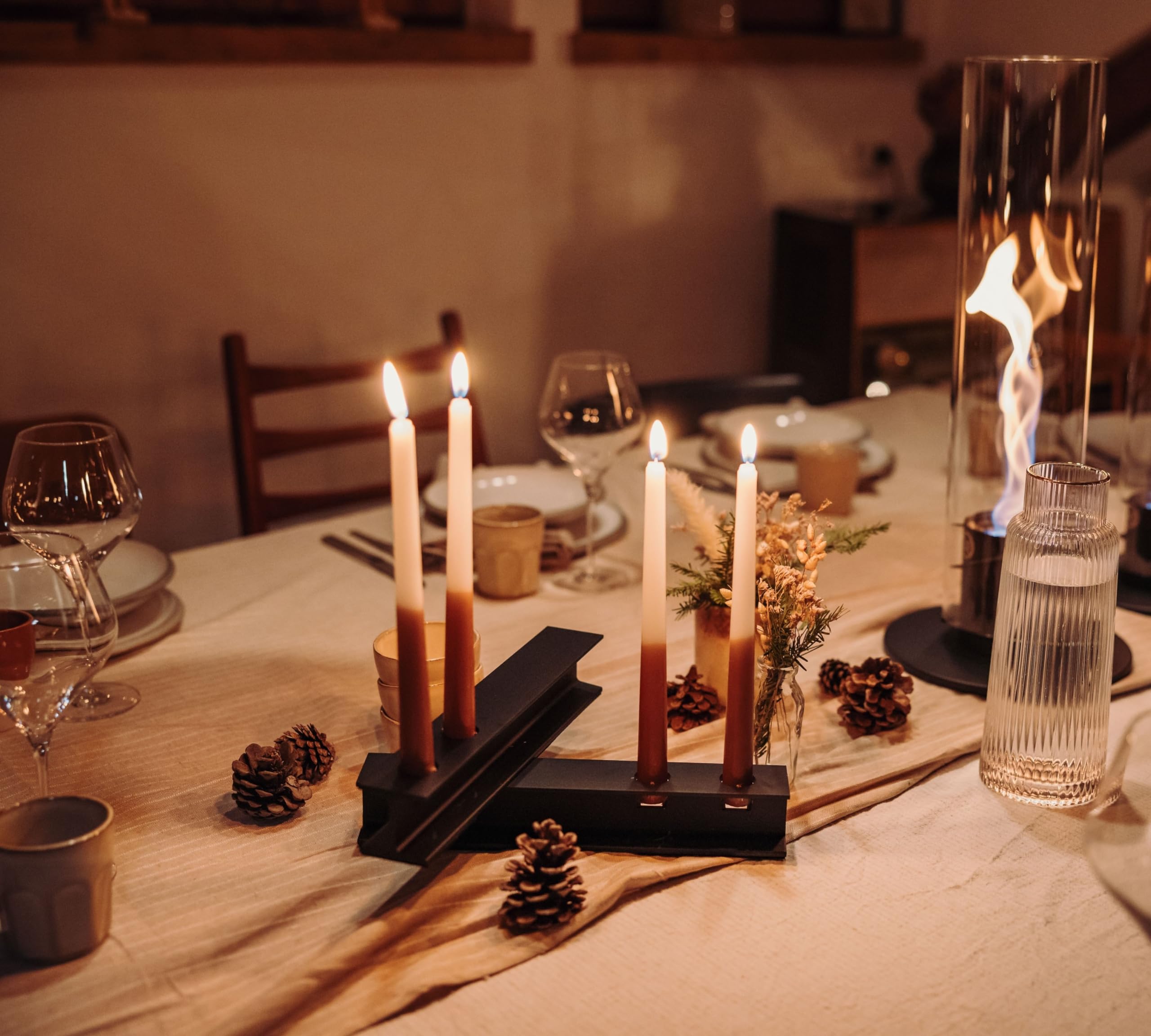 höfats - Henry Metal I Gold - Portacandele di design per una candela a bastoncino - moderno portacandele in acciaio industriale - in alluminio - decorazione per matrimoni, compleanni, idea regalo
