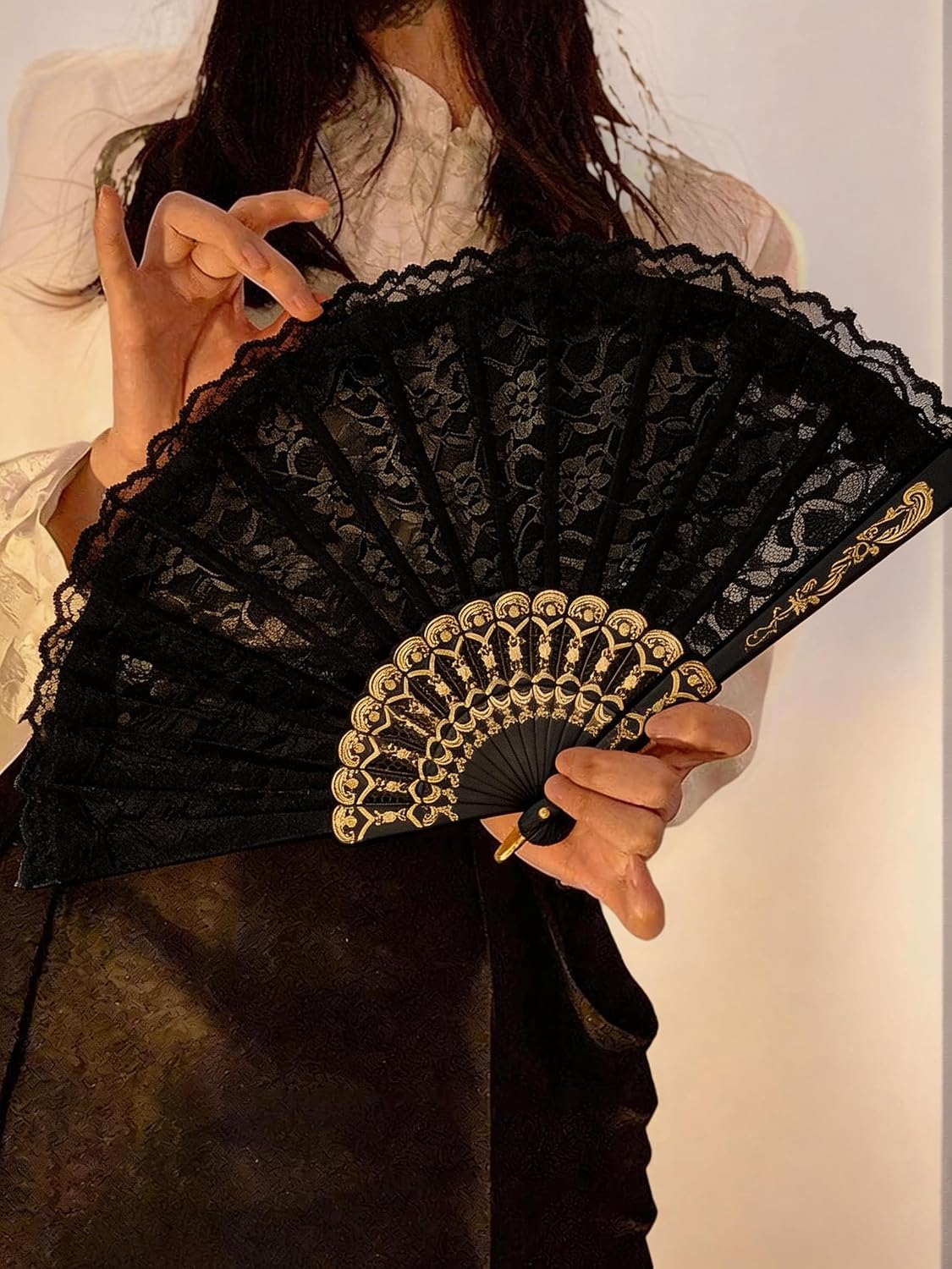 2 PCS Lace Folding Fans Handheld Bamboo Hand Fans Decorated Without White Lotus Jade Tassel Silver Floral Print Women Wedding Party Dancing Fashion Valentine's Day (Black)
