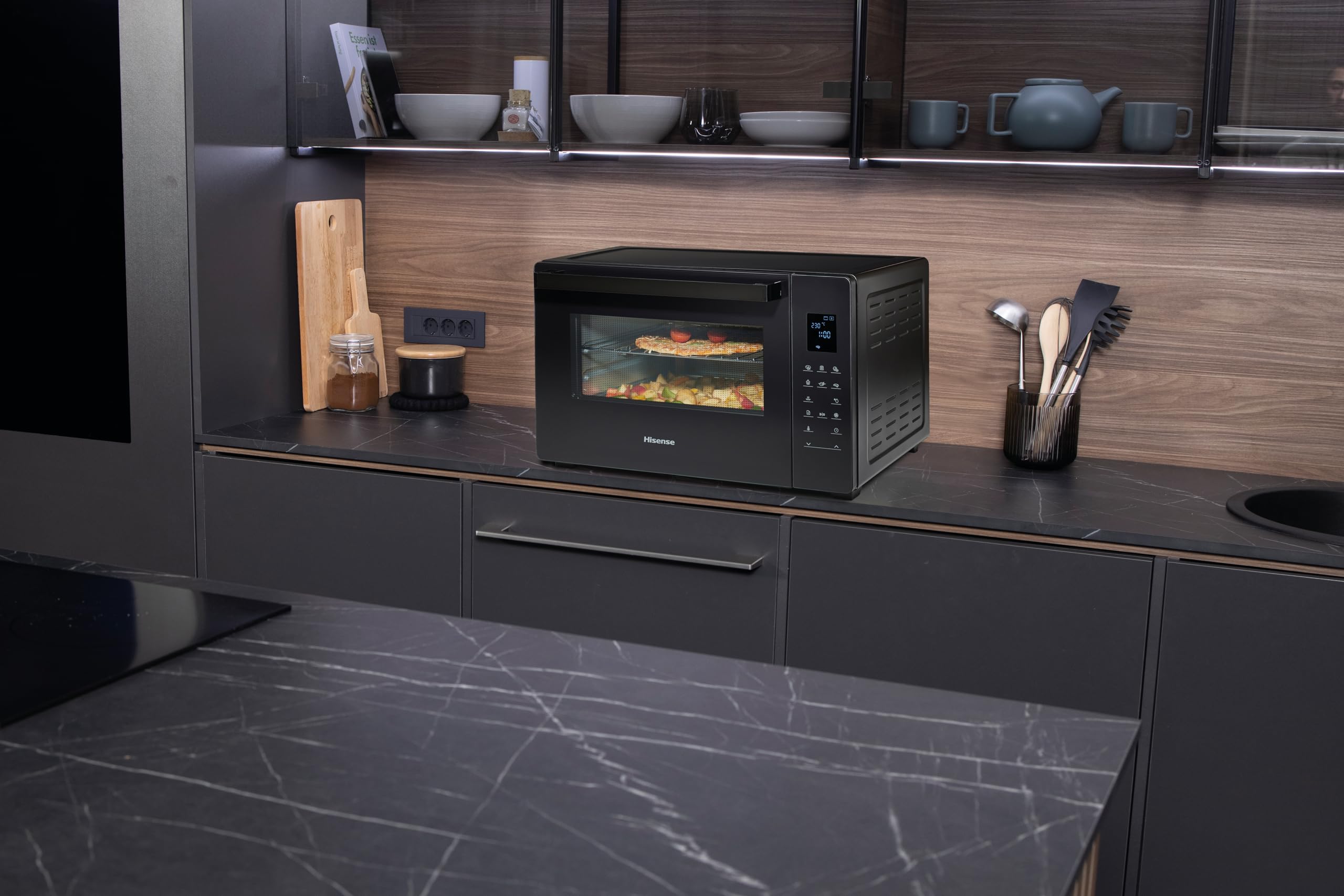 Hisense, HOM45D - Fornetto elettrico 45L, tre livelli di cottura a convezione, girarrosto, comandi touch, programmi automatici