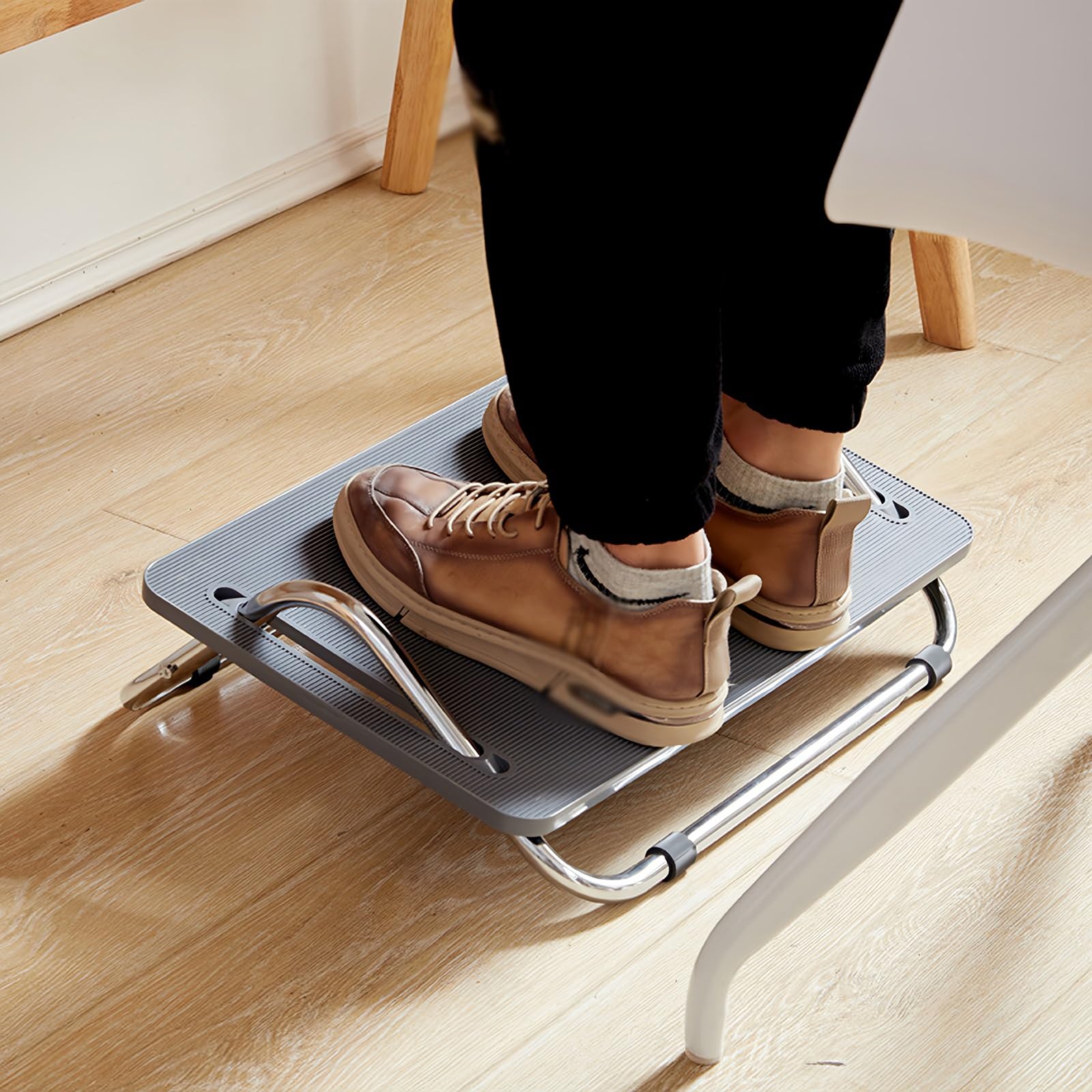 Reposapiés Regulable Debajo Escritorio, Taburete Antideslizante Metálico | Reposapiés Antideslizante,Soporte Metálico Piernas,Pedal Ergonómico,Soporte Los Pies Sofá,Reposapiés Puesto Trabajo(Grau)