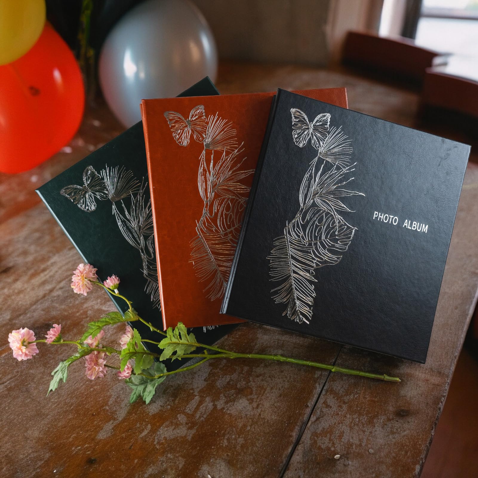 Álbum de fotos de cuero floral plateado vintage de 4 x 6 pulgadas, álbum de fotos de gran capacidad para fotos horizontales y verticales, perfecto para bodas familiares, bebés, aniversarios