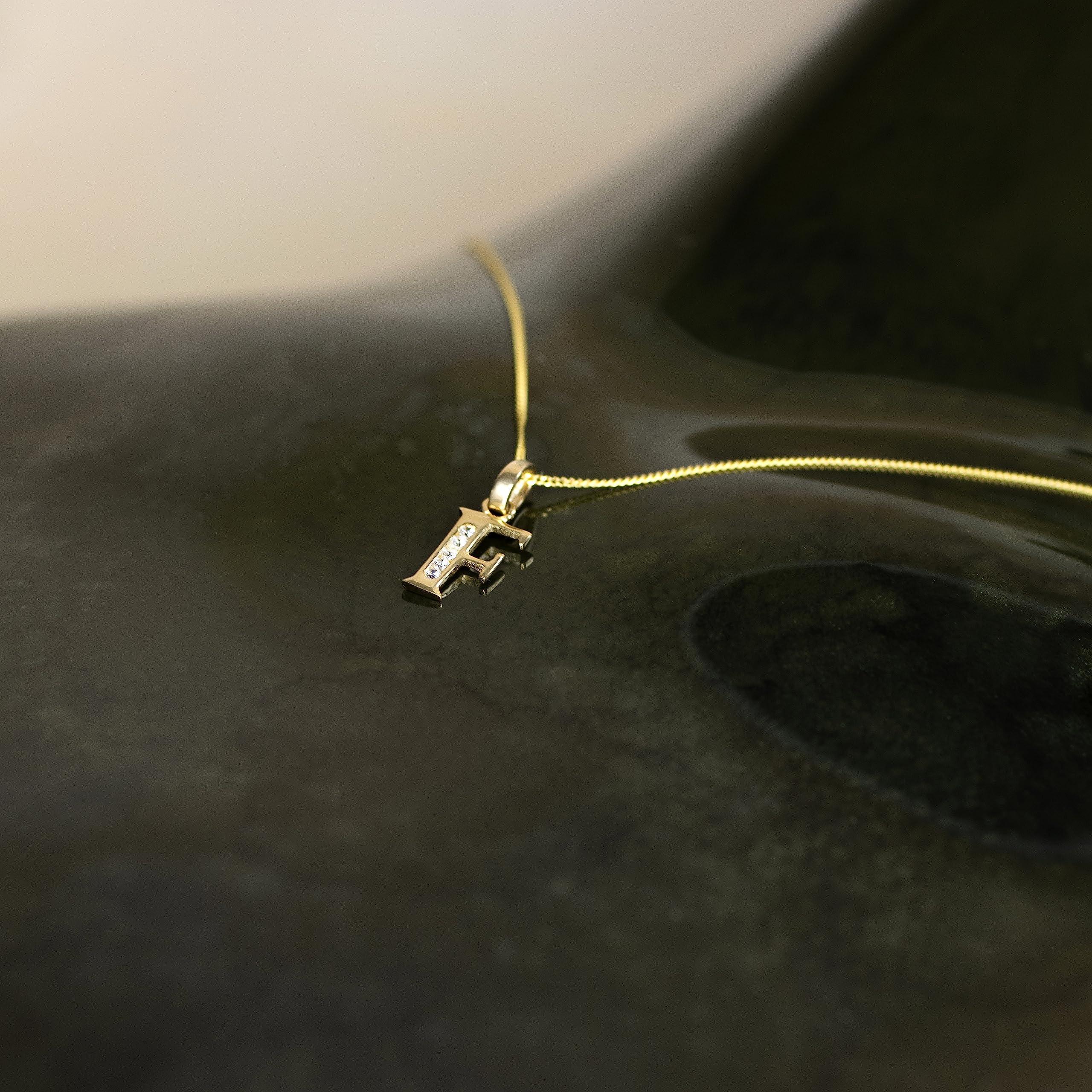 Collana con Pendente da Donna in Oro Giallo 9K (375) con Zirconia Cubica