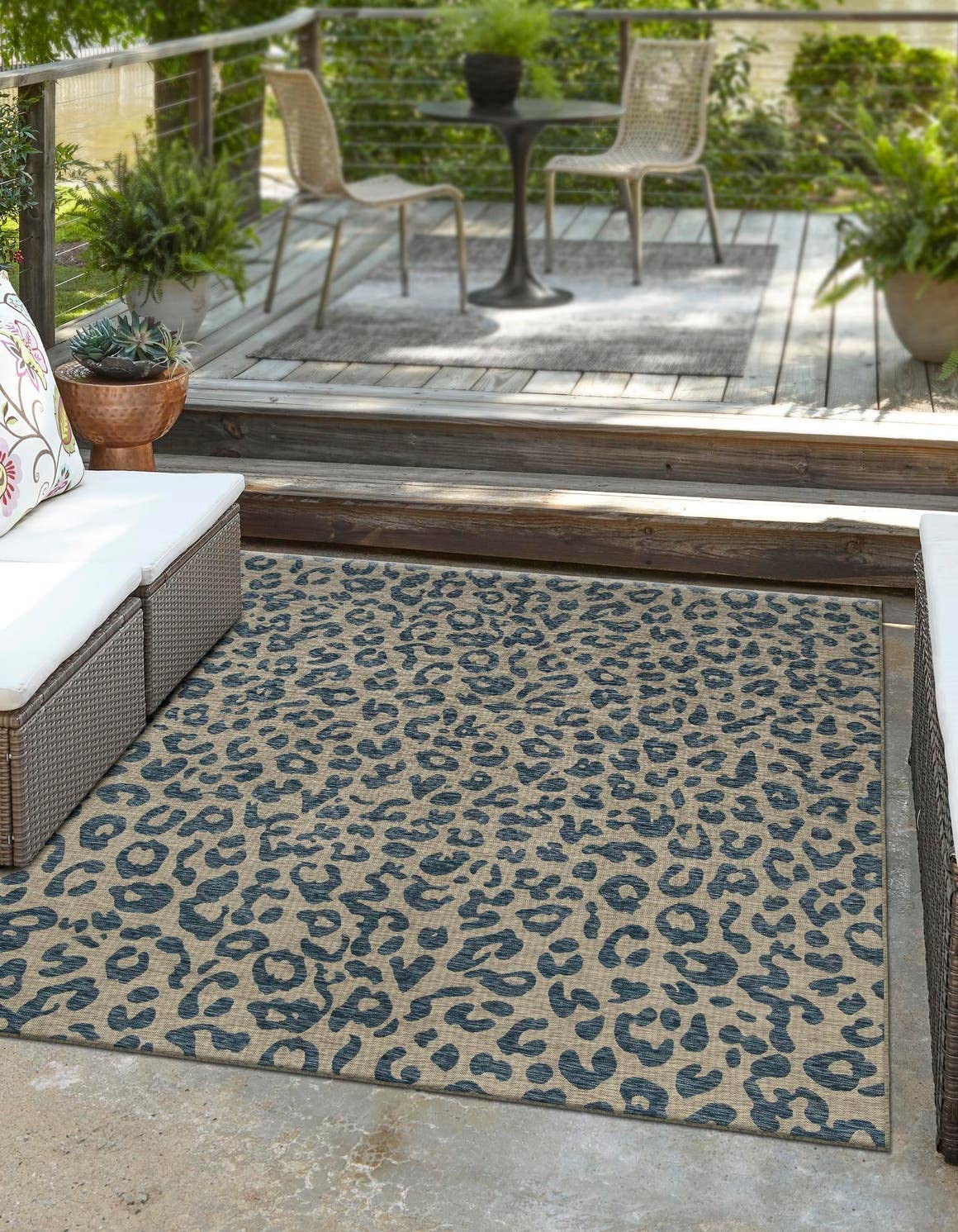 Unique Loom Outdoor Safari Collection Area Rug – Leopard (12' Square Blue/Gray)