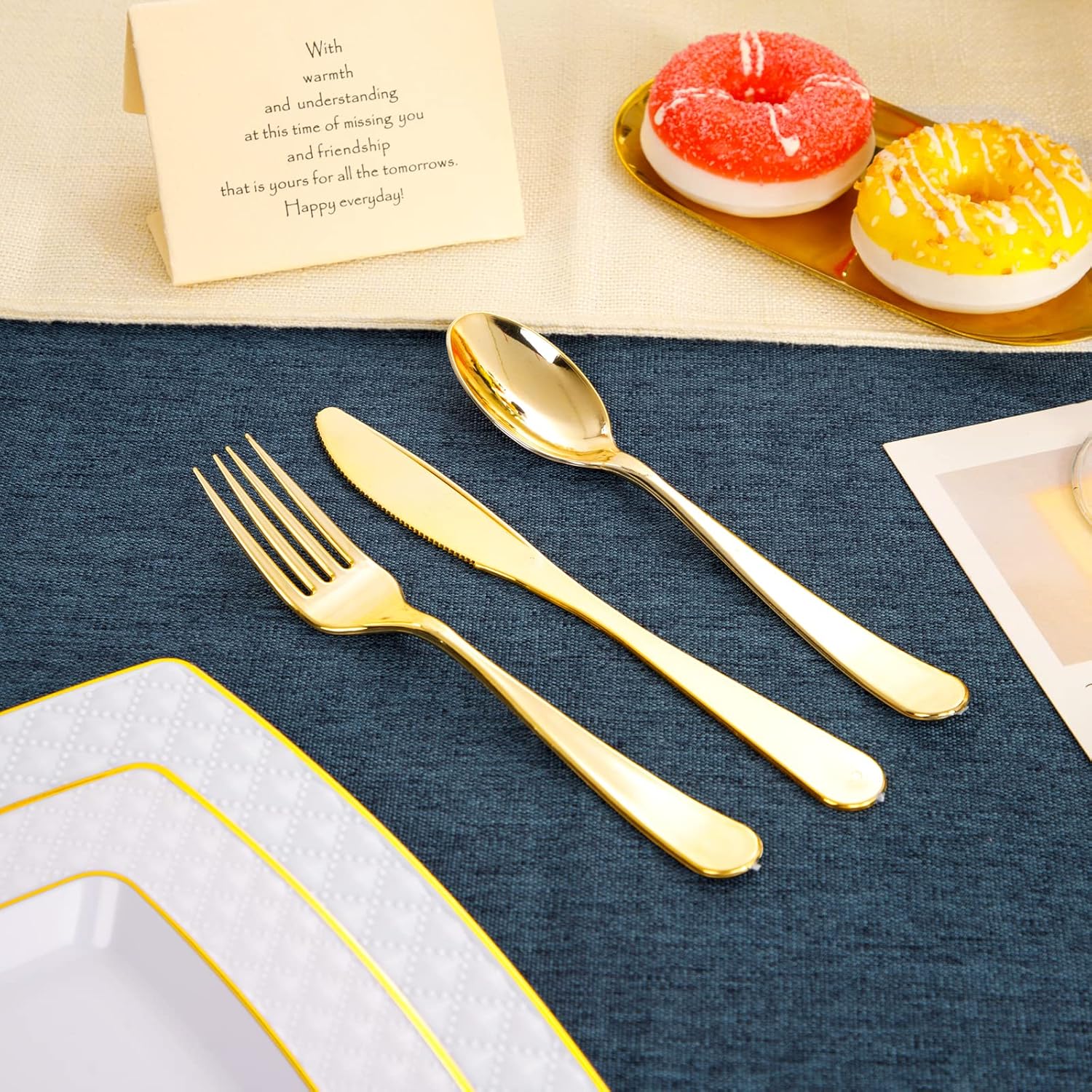 Supernal 125 Pcs Gold Plastic Plates, Gold Square Plates with Diamond Design,Gold Plastic Silverware, Includes: 25 Dinner Plates, 25 Salad Plates, 25 Knives, 25 Forks, 25 Spoons,Suit for Mothers Day
