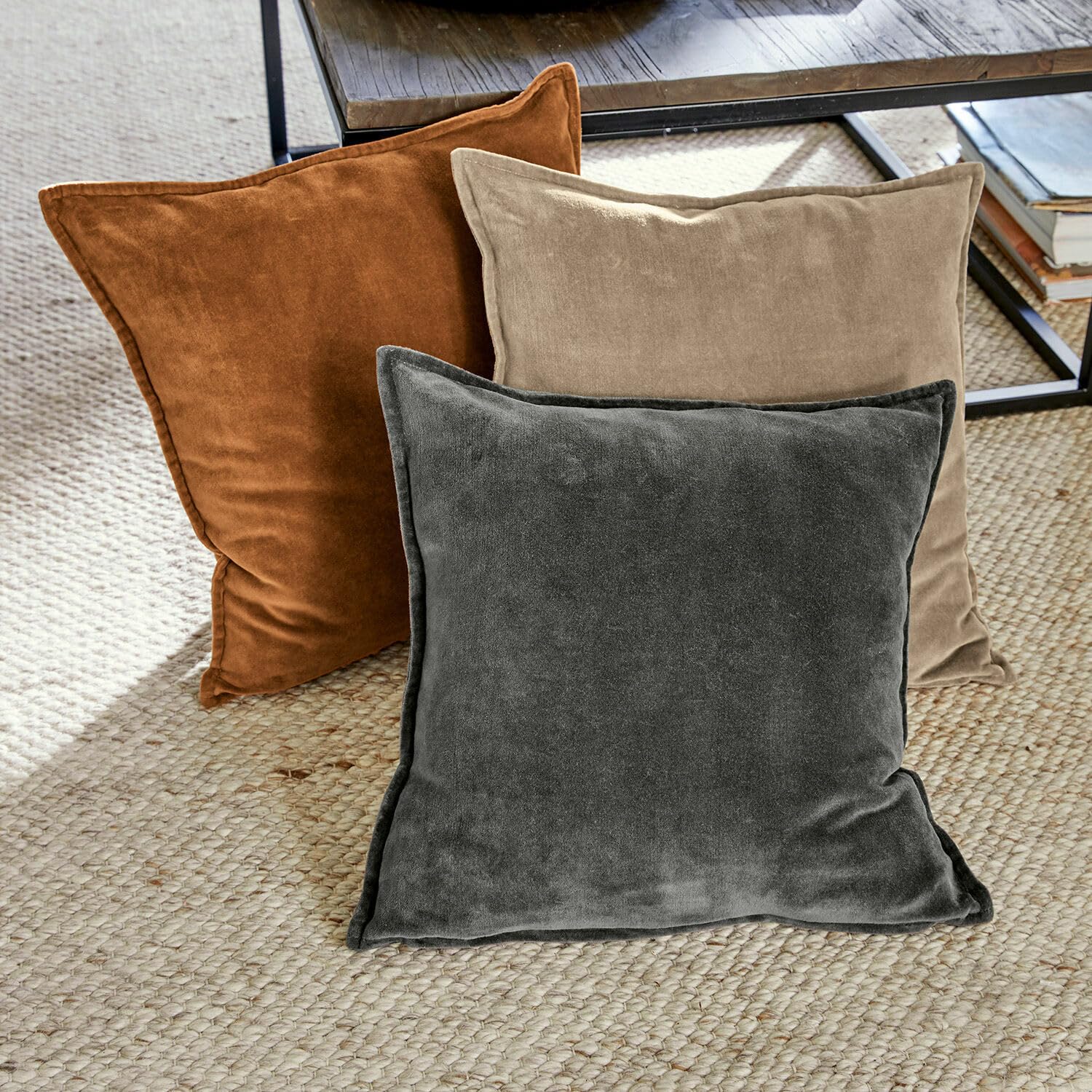 Loberon Kissenhülle 3er Set Lumeau, orange/grau/beige | streichelweiche Haptik, edles Farbspiel, Schlichtes Design, Kissenbezug, Wohntextilien, Wohn-Accessoires, Baumwollsamt