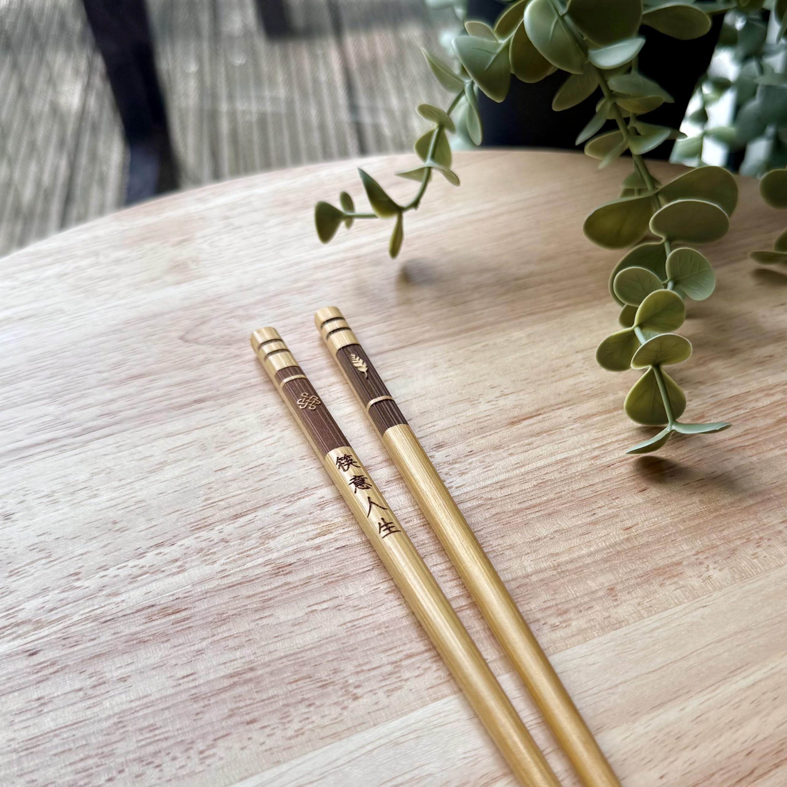 Essstäbchen personalisiert Bambus mit Gravur – Sushi Stäbchen Set – personalisierte Chopsticks – ideales Geschenk für Sushi Liebhaber - optional mit Stoffbeutel erhältlich