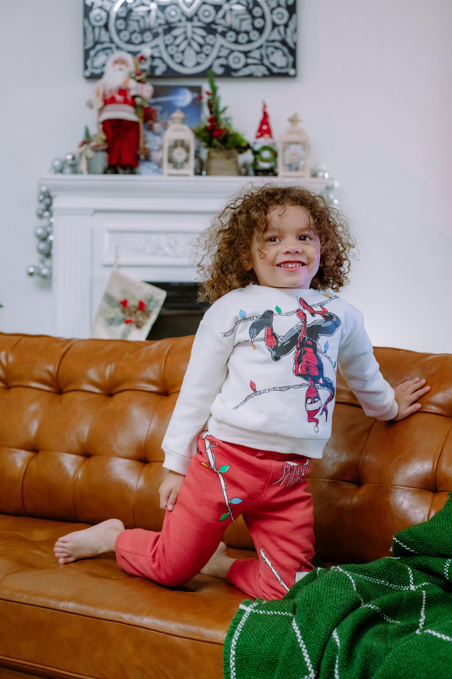 Marvel Avengers - Completo felpa e pantaloni in pile per bambini piccoli (2T - 7-8)