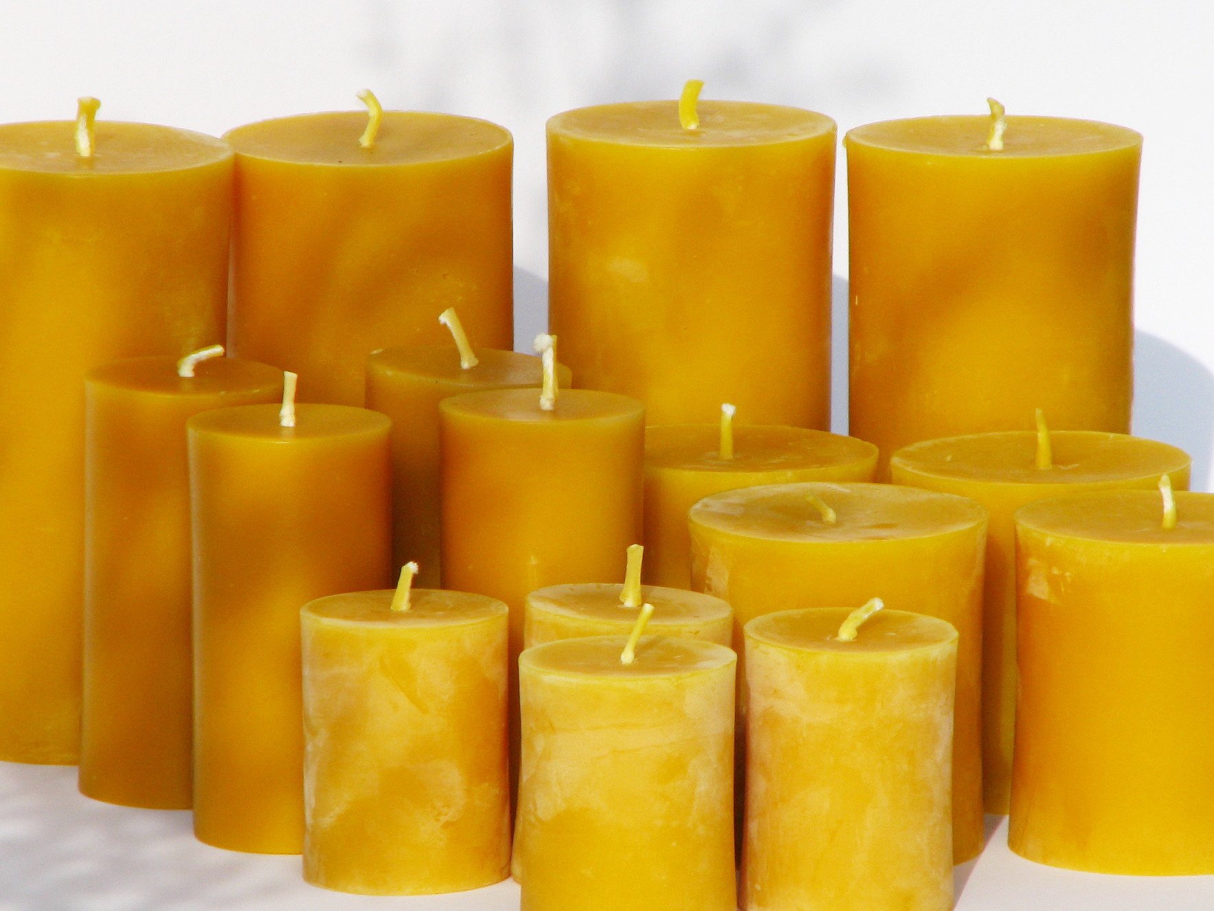 Lot De 4 Bougies Massives Cire D'Abeille 100 % Naturelle – 9,5 Cm X 4 Cm, Longue Durée, Bougies Avent/Noël Premium Made In Germany