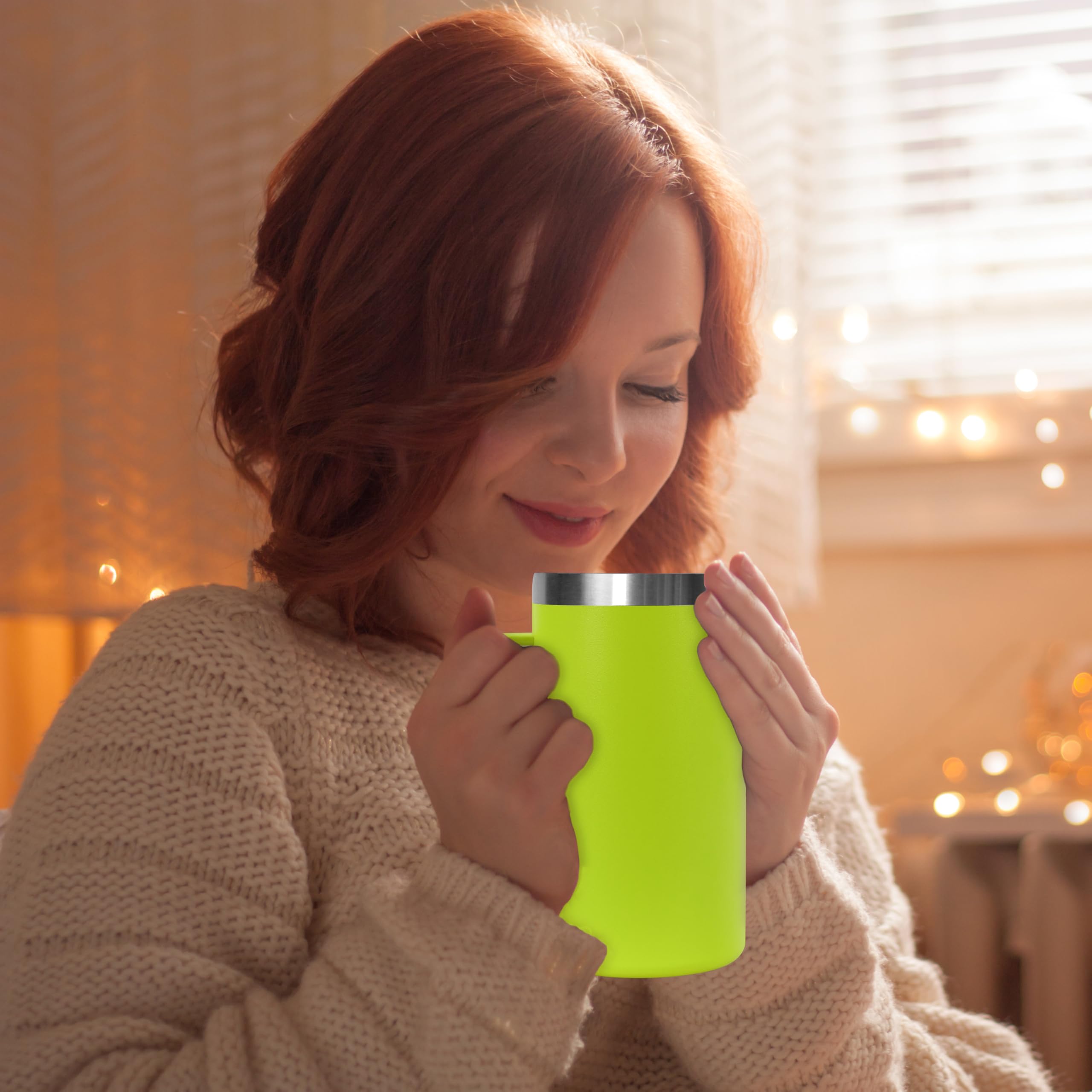 DOMICARE Taza de café de acero inoxidable de 24 onzas con asa y tapa, taza de viaje con asa, vaso de café al vacío de doble pared, taza aislada reutilizable, verde claro, paquete de 4