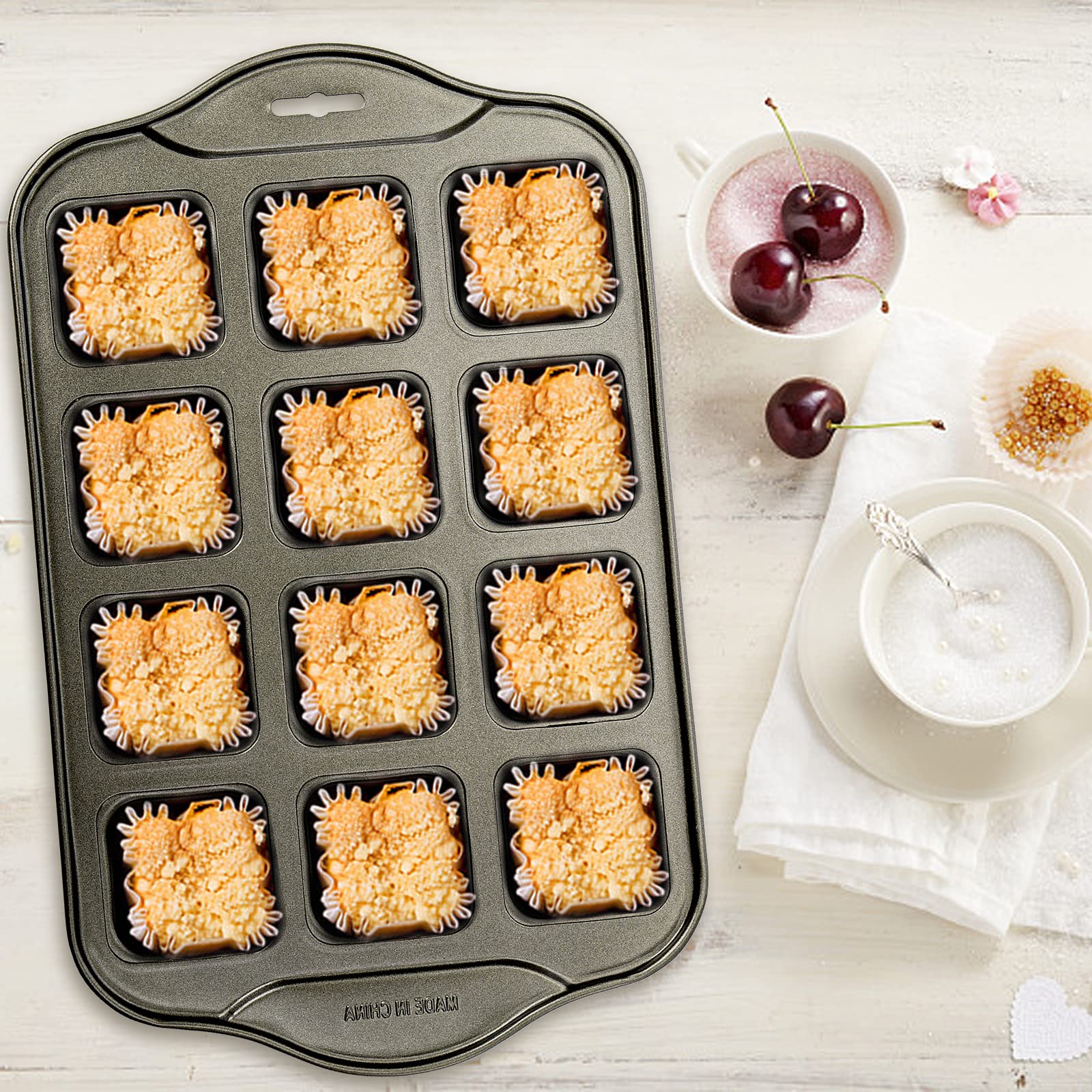 Tosnail Paquete de 2 moldes para tartas de queso de 12 cavidades con fondo extraíble - Cuadrado