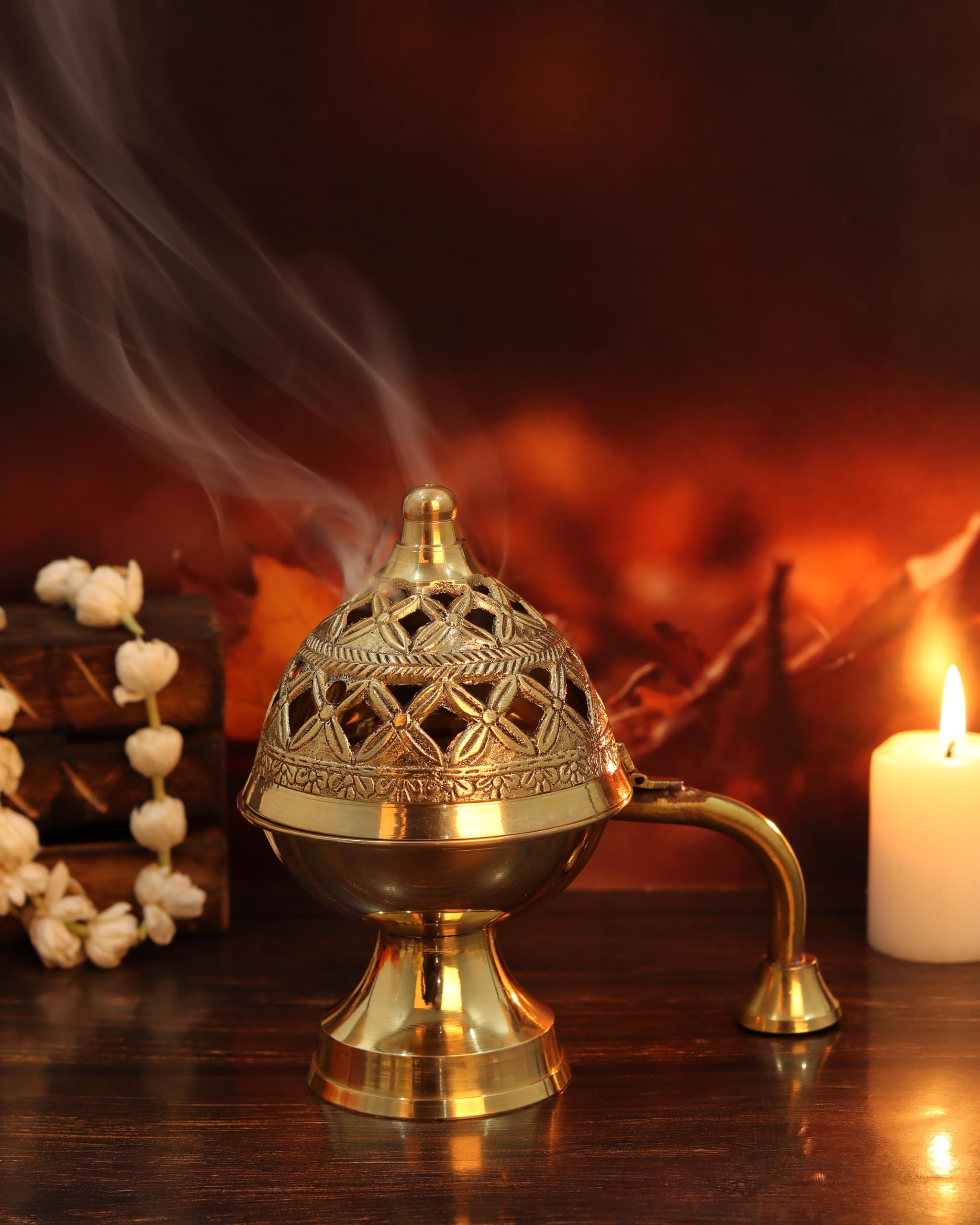 Akshata Brass Dhuna Loban Burner, Round Dhooni Dhoop Dani Incense Burner,Table-Top Brass Incense Holder for Loban, Elegant and Traditional Dhoop Dani for Purifying Home Brand (1 Piece)-image-4
