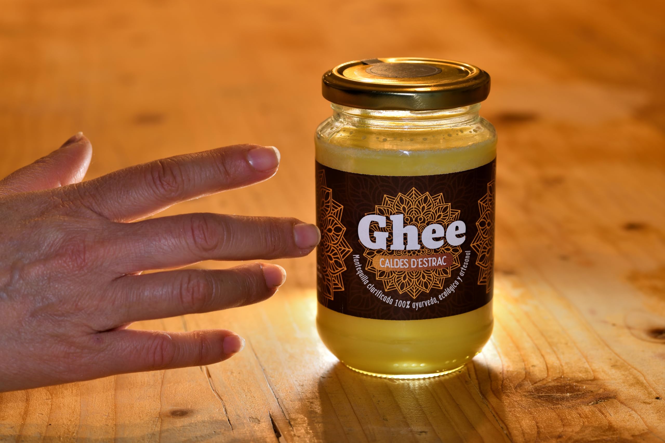 Ghee Caldes d’Estrac - Gourmet | Mantequilla Clarificada 100% Ayurvéda, Artesanal y Ecológica (370 ml) Formato Mediano. Elaborada a partir de leche de vacas de pastos ecológicos certificados.