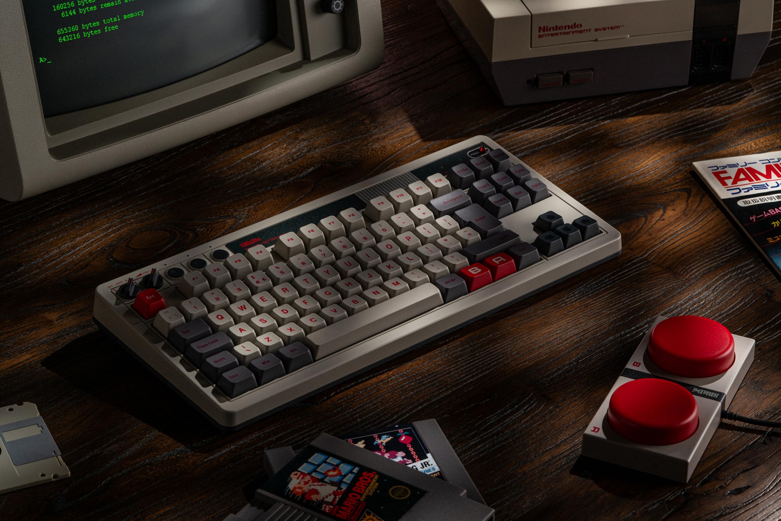 8Bitdo Tastiera meccanica retrò, tastiera da gioco hot switchable Bluetooth/2.4G con 87 tasti, doppio super tasto e super stick per Windows e Android - Layout ISO UK - N Edition